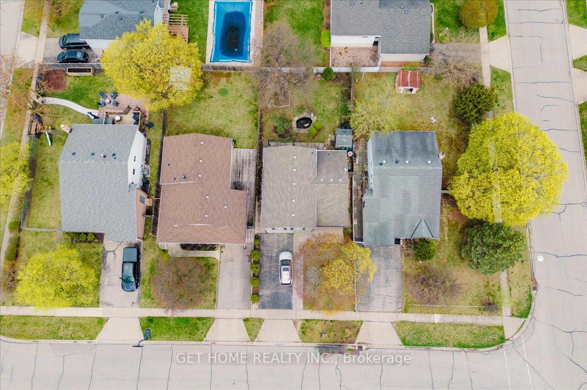 Photo 43 of 1880 Earlwood Drive, Cambridge — HOMEH