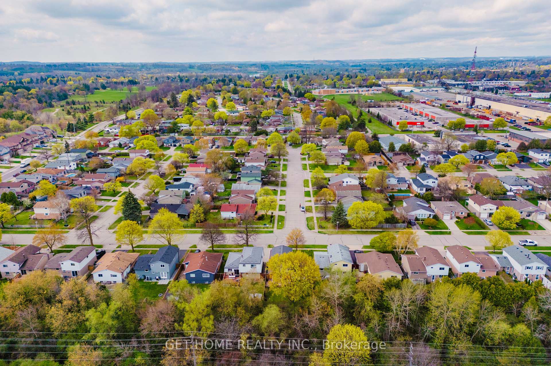 Photo 48 of 1880 Earlwood Drive, Cambridge — HOMEH