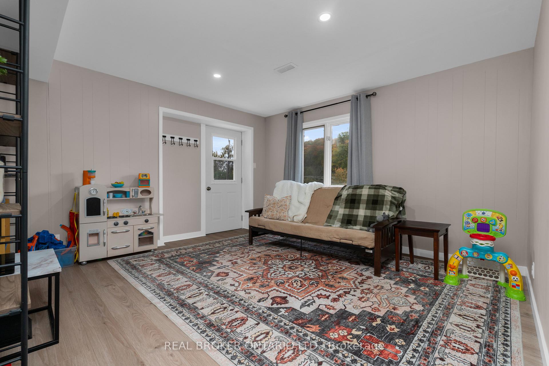 Photo 37 of 313 Syples Street, Armour — HOMEH