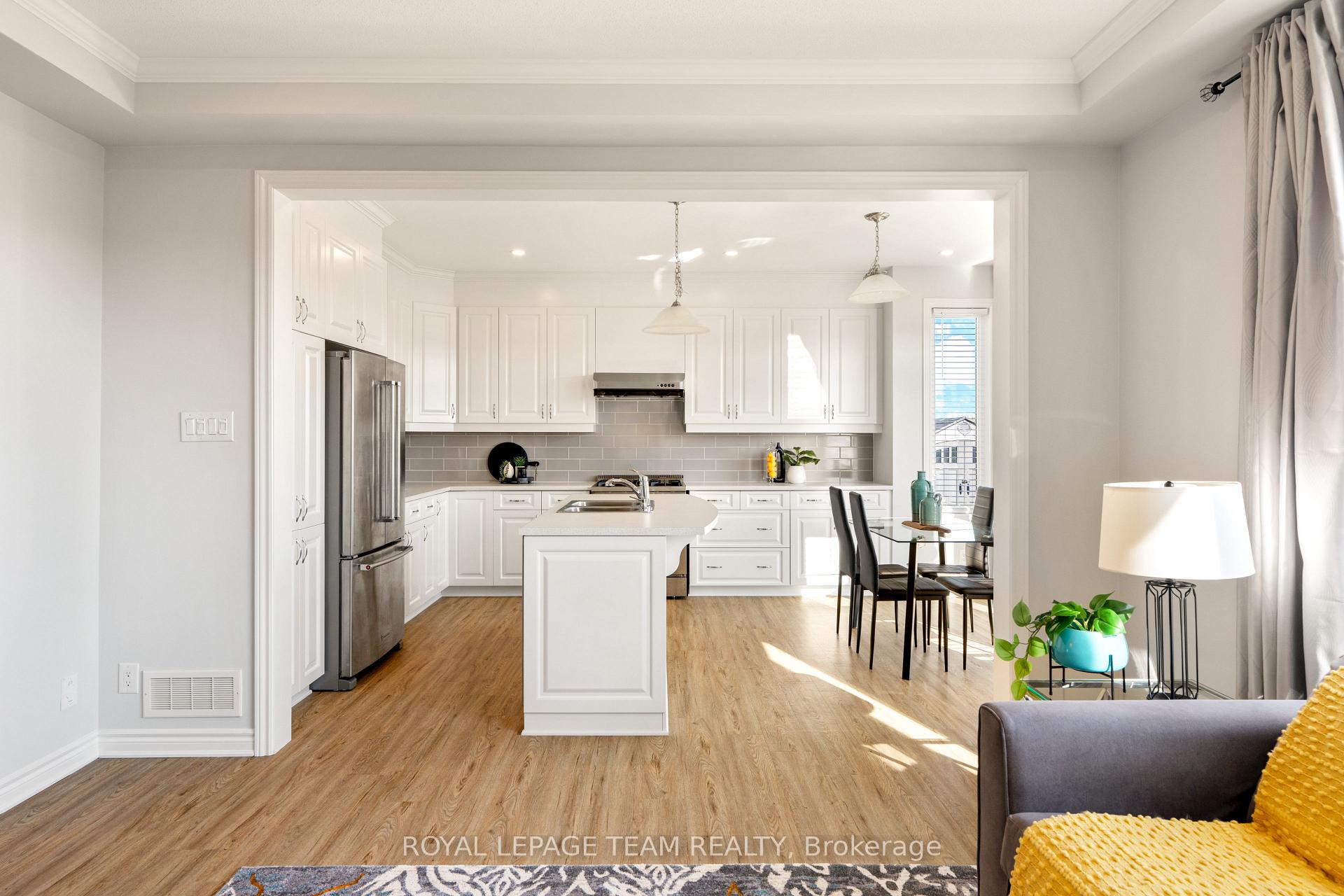 Photo 3 of 303 Sweetclover Way, Ottawa, Avalon West — HOMEH