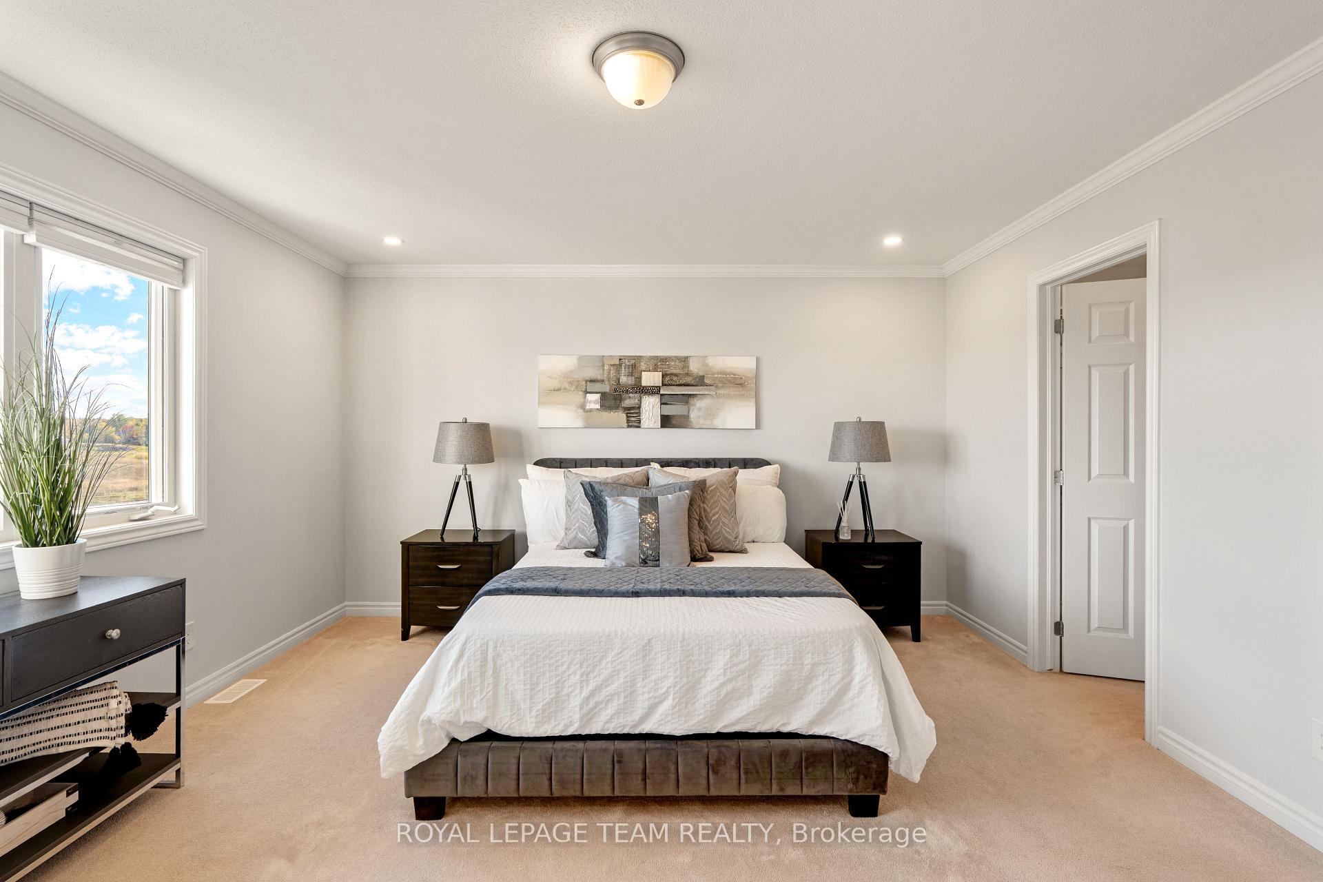 Photo 26 of 303 Sweetclover Way, Ottawa, Avalon West — HOMEH