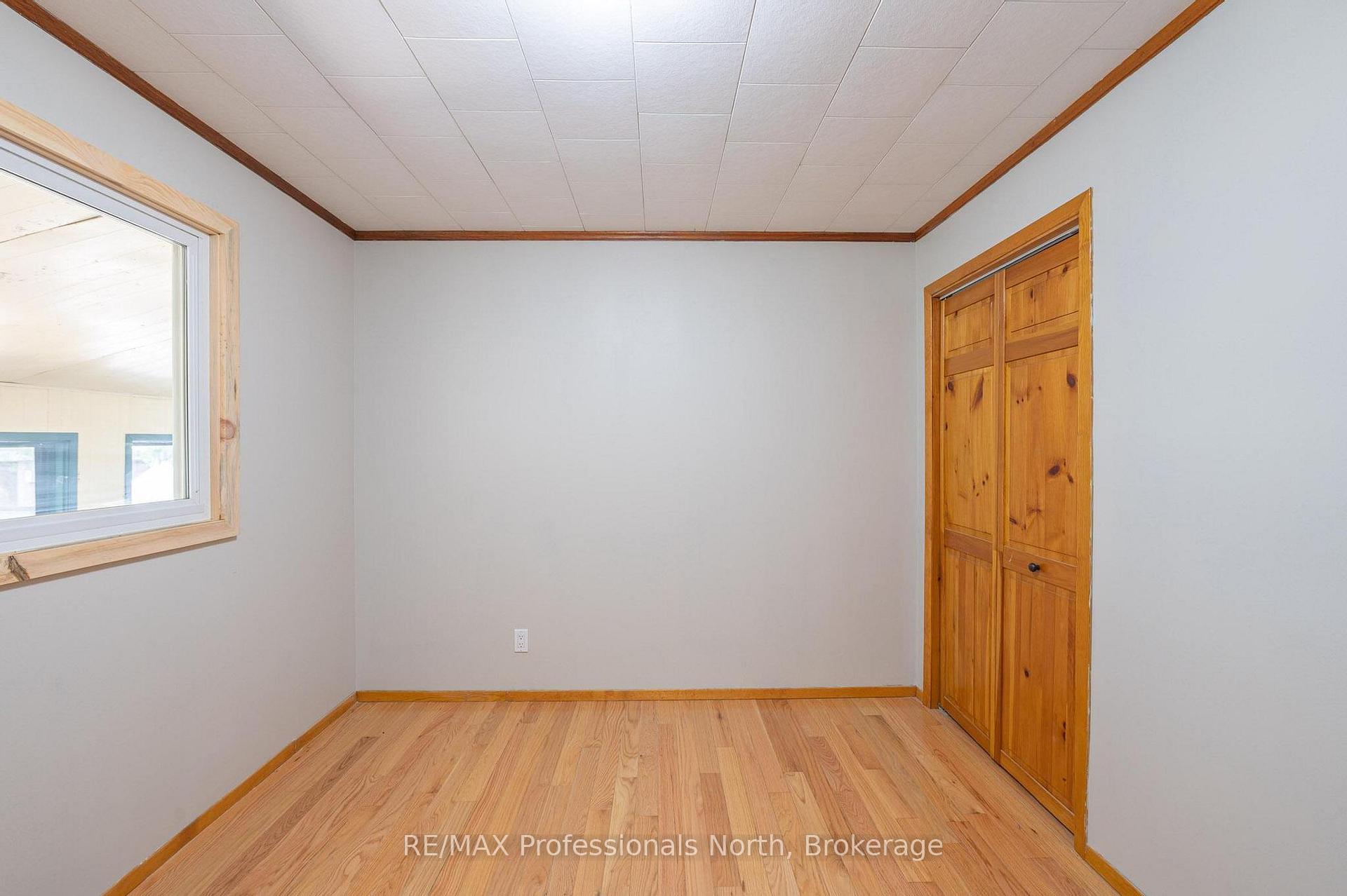 Photo 38 of 26 Prentice Street, Minden Hills, Minden — HOMEH