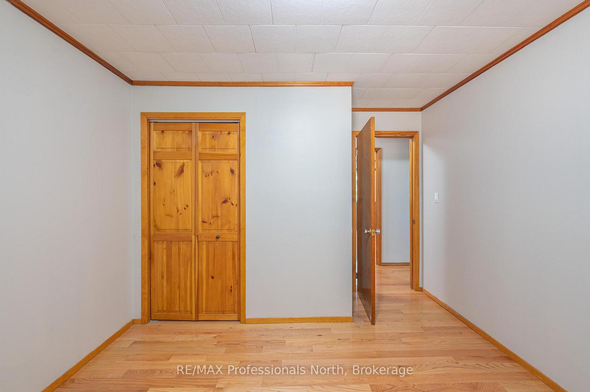 Photo 18 of 26 Prentice Street, Minden Hills, Minden — HOMEH
