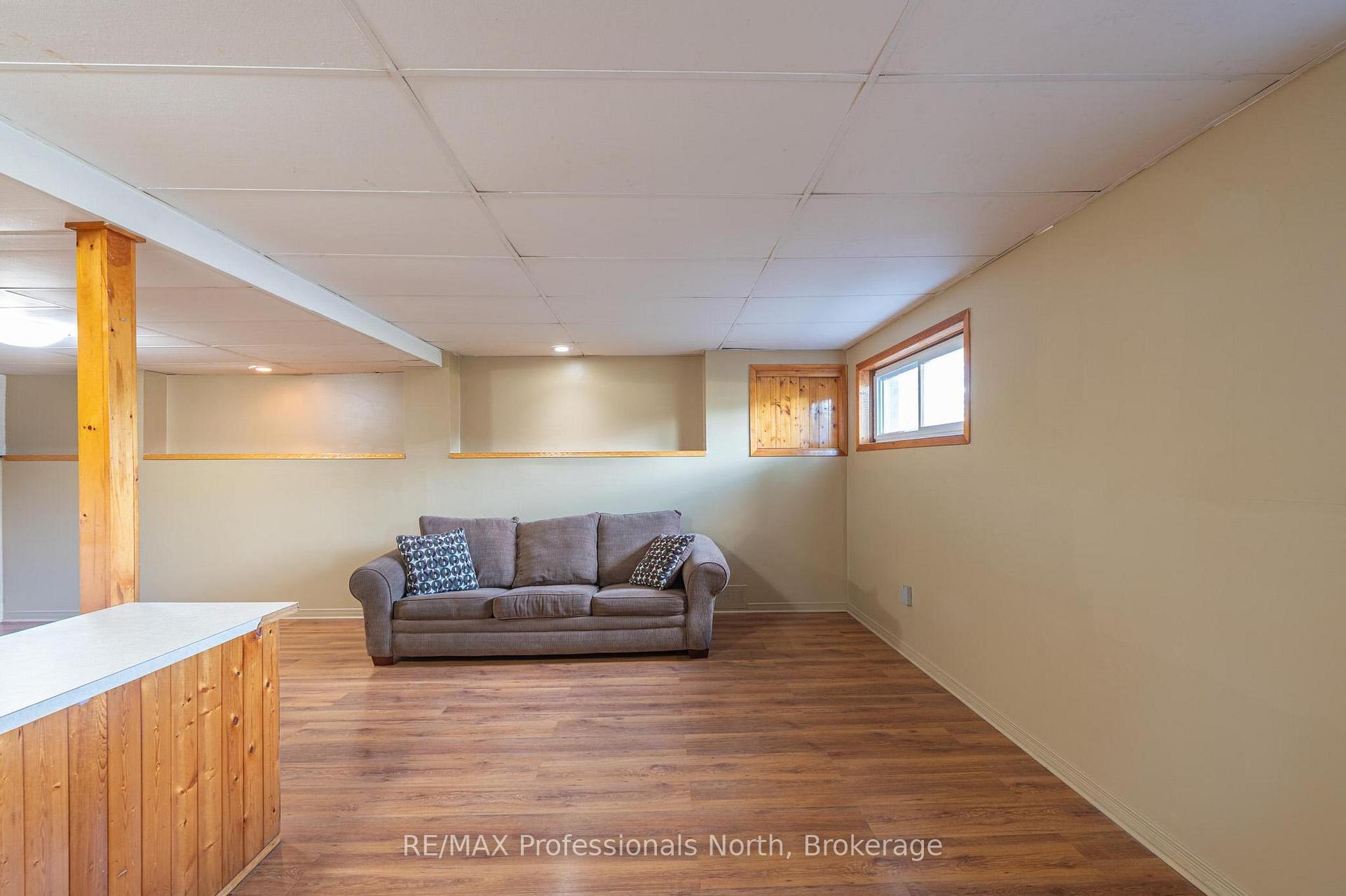 Photo 17 of 26 Prentice Street, Minden Hills, Minden — HOMEH