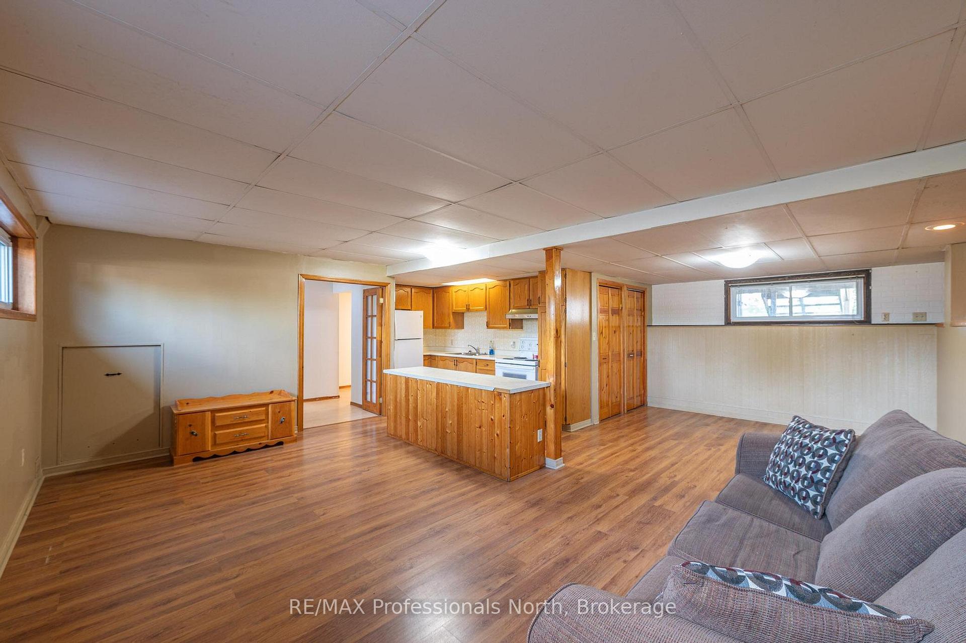 Photo 35 of 26 Prentice Street, Minden Hills, Minden — HOMEH