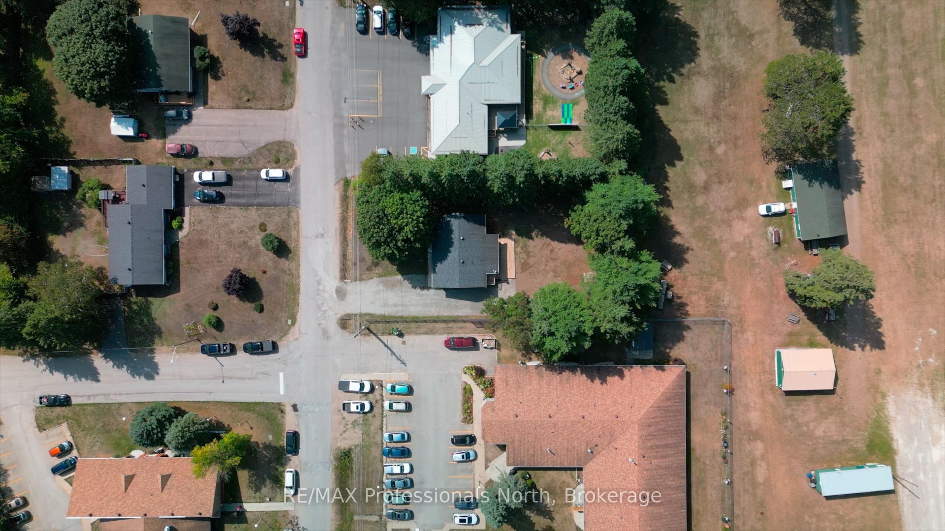 Photo 47 of 26 Prentice Street, Minden Hills, Minden — HOMEH