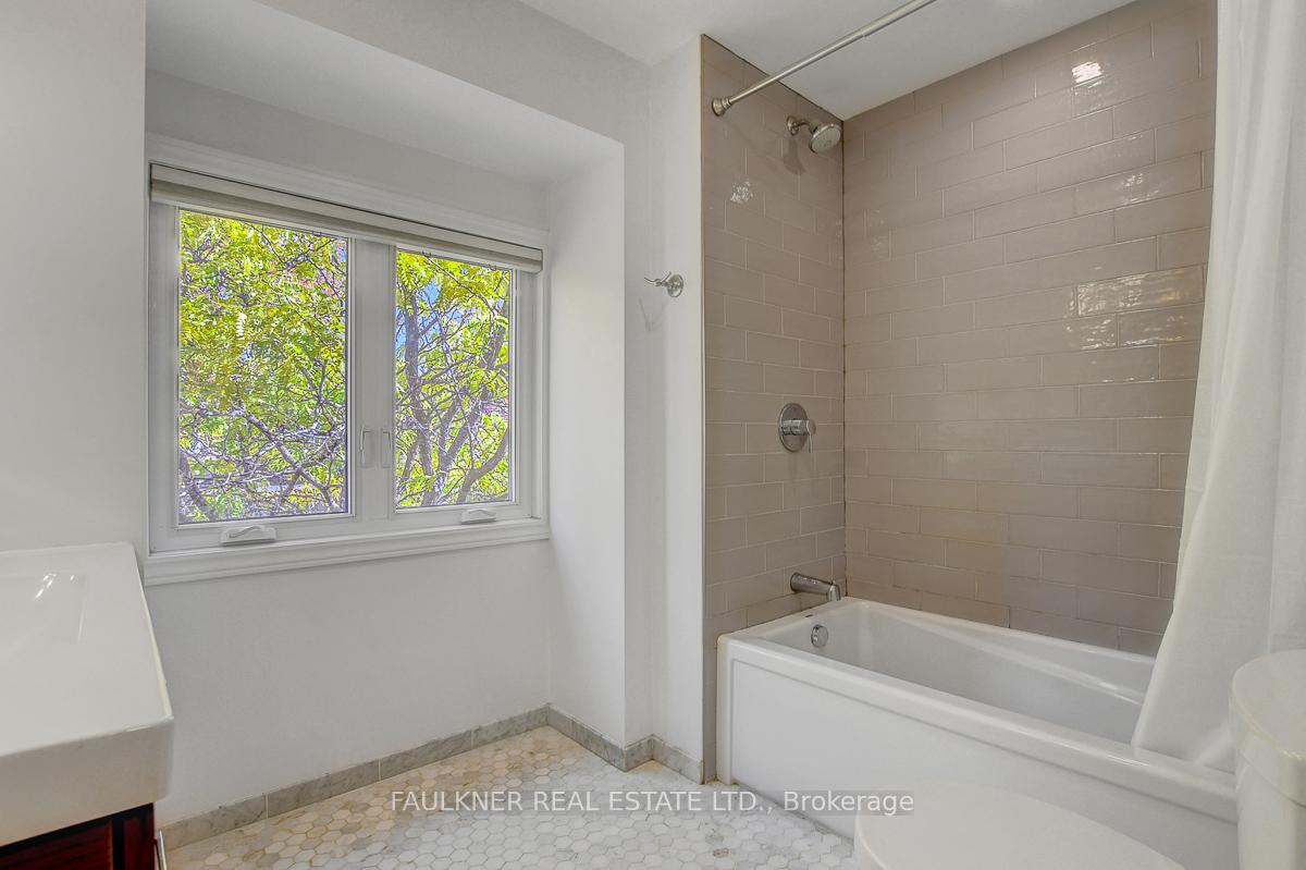 Photo 28 of 22 Marco Lane, Ottawa, Old Ottawa South — HOMEH