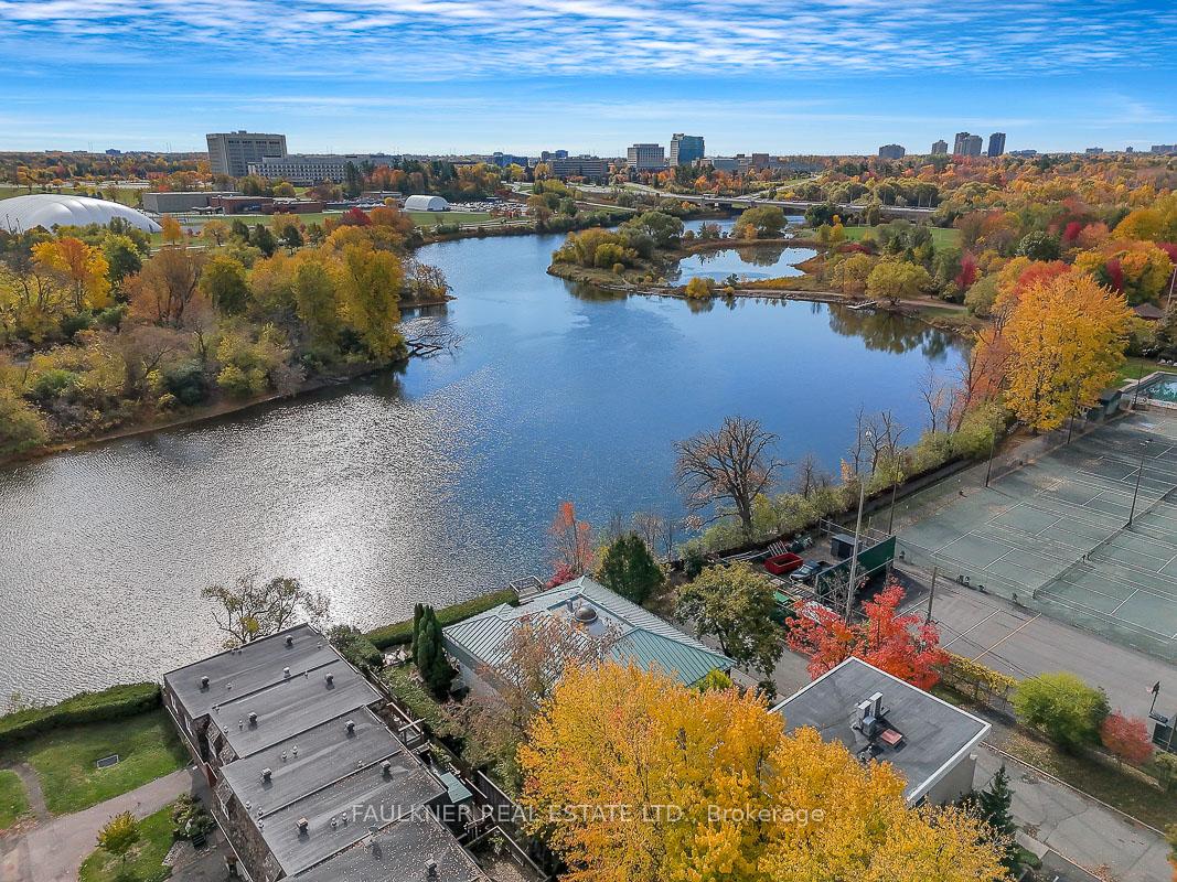 Photo 25 of 22 Marco Lane, Ottawa, Old Ottawa South — HOMEH