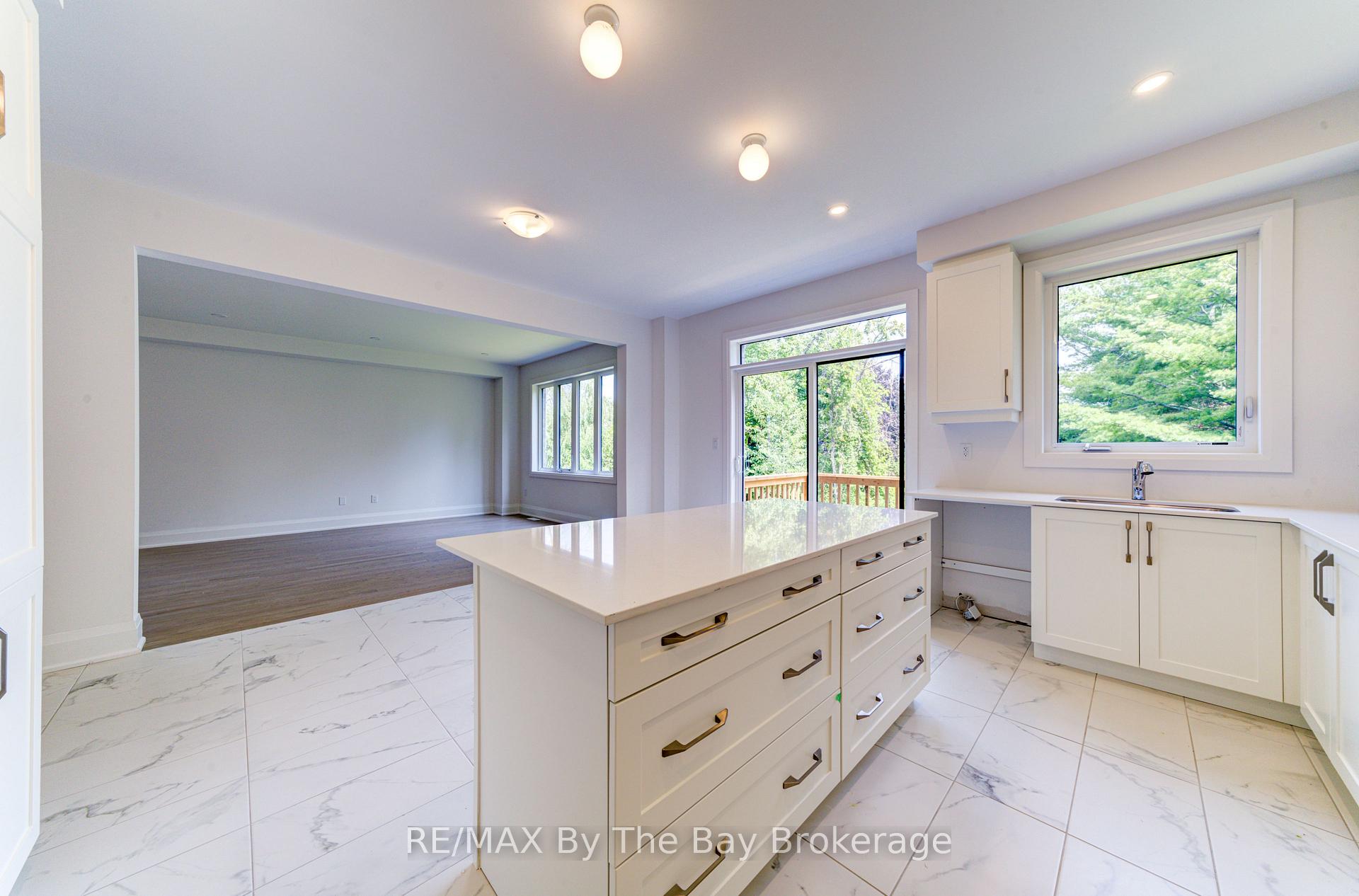 Photo 35 of 13 Emerald Street, Wasaga Beach — HOMEH