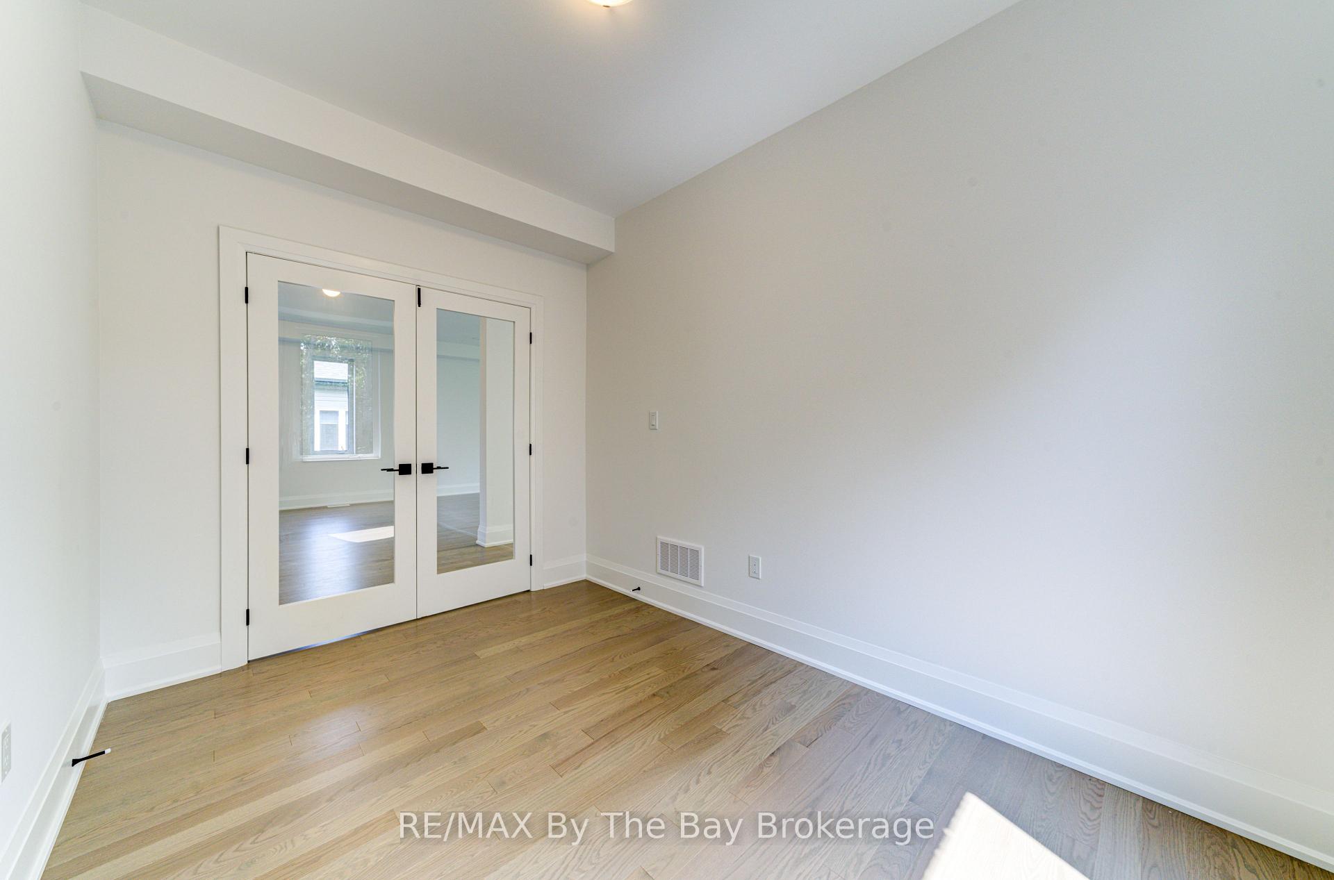 Photo 29 of 13 Emerald Street, Wasaga Beach — HOMEH