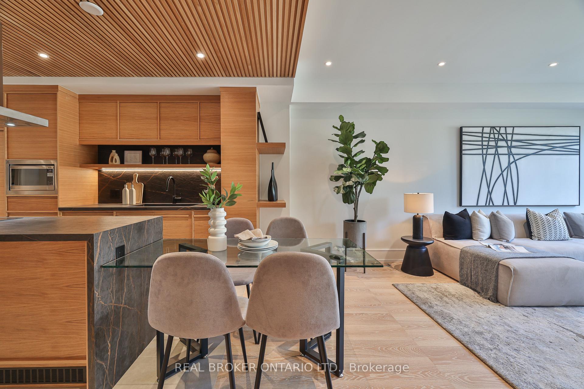 Photo 2 of 273 Grace Street, Toronto, Palmerston-Little Italy — HOMEH