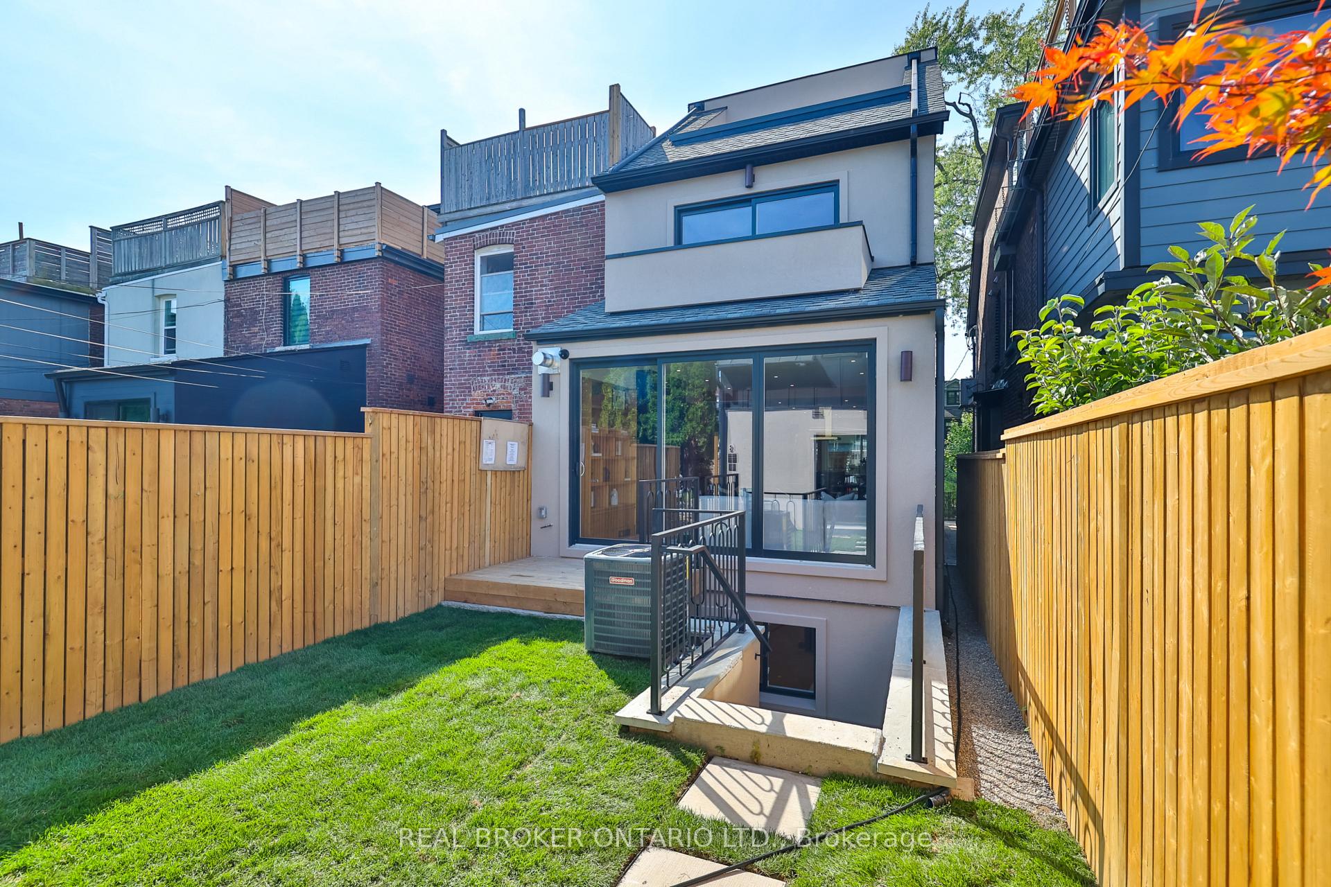 Photo 38 of 273 Grace Street, Toronto, Palmerston-Little Italy — HOMEH