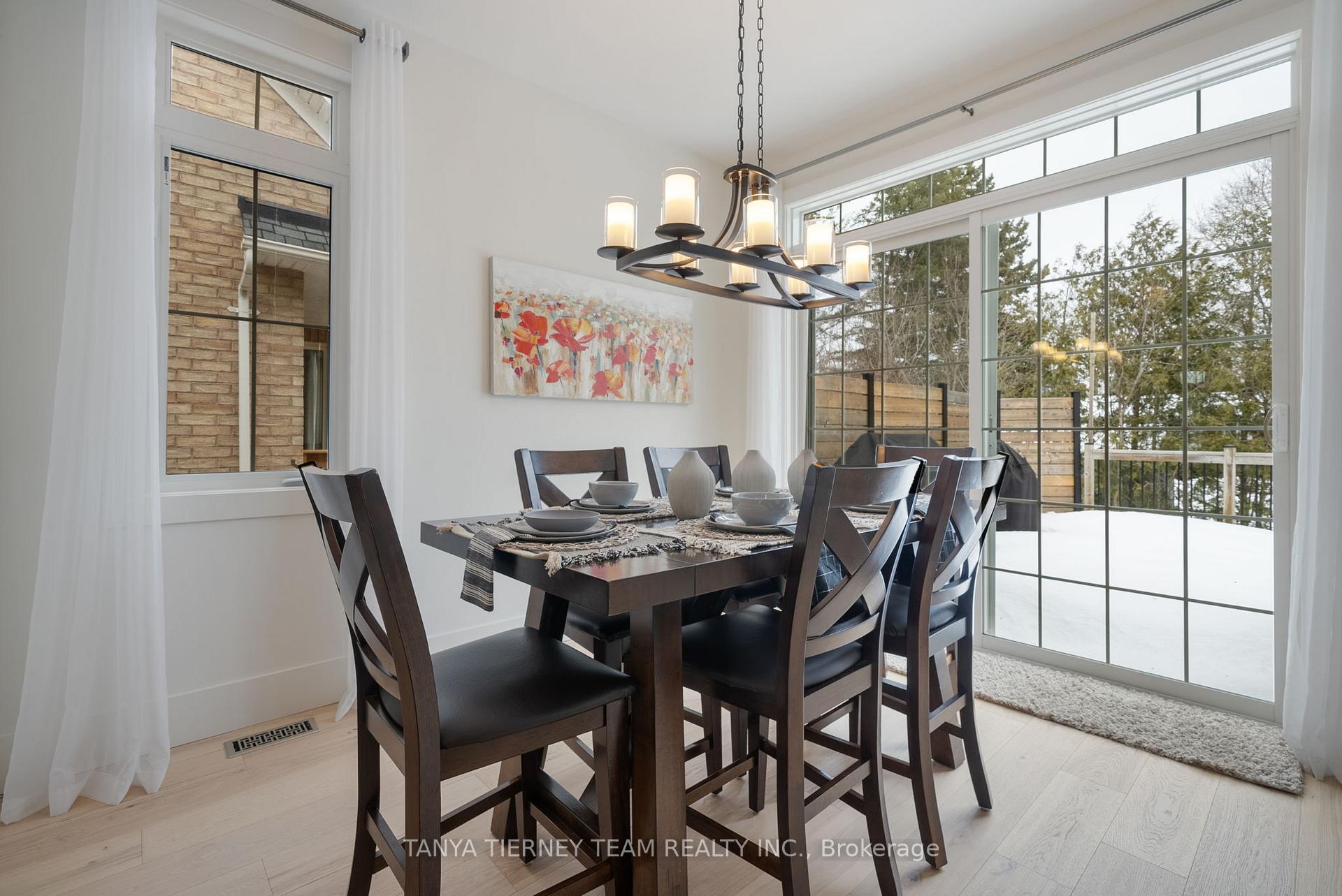 Photo 14 of 49 Montana Crescent, Whitby, Brooklin — HOMEH