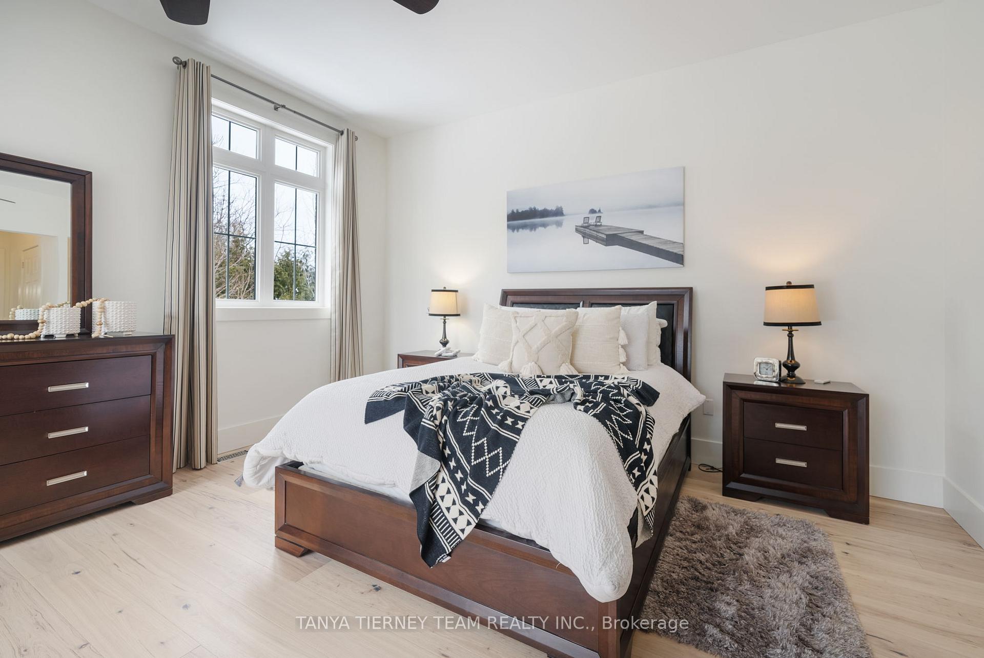 Photo 25 of 49 Montana Crescent, Whitby, Brooklin — HOMEH