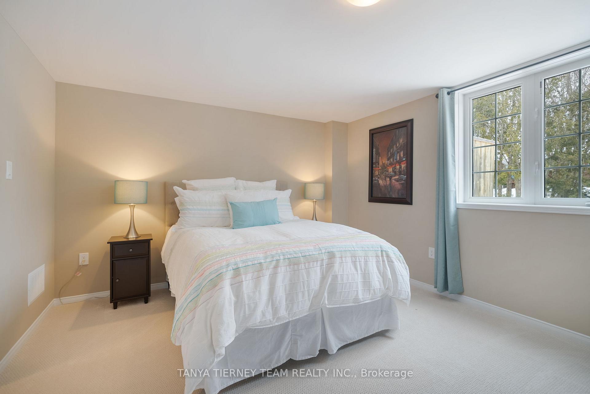 Photo 38 of 49 Montana Crescent, Whitby, Brooklin — HOMEH