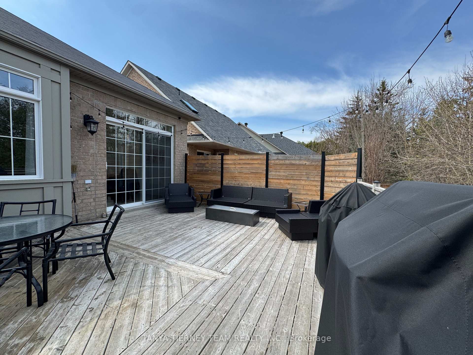 Photo 34 of 49 Montana Crescent, Whitby, Brooklin — HOMEH