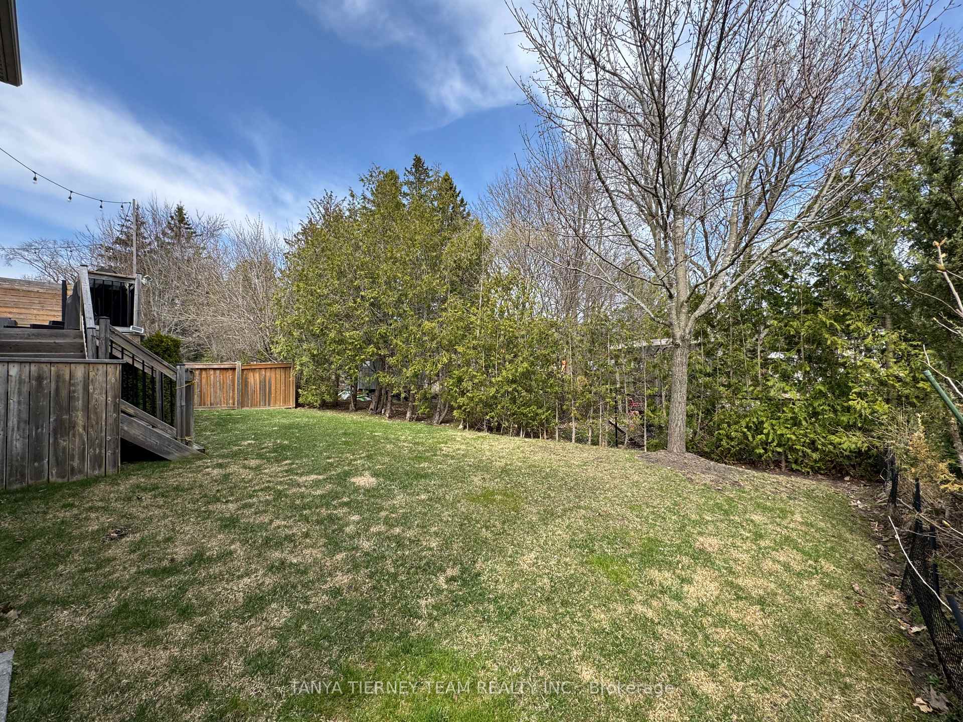 Photo 36 of 49 Montana Crescent, Whitby, Brooklin — HOMEH
