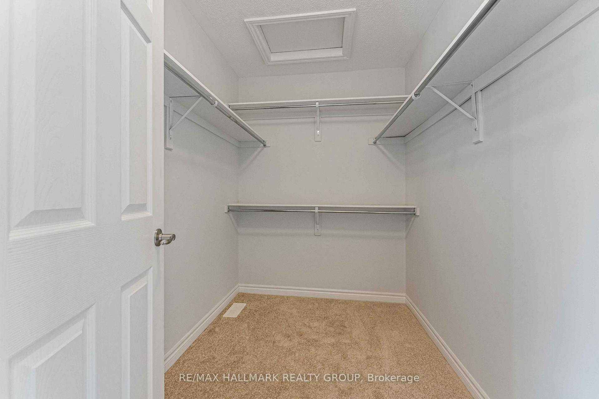 Photo 17 of 402 Edgevalley Court, Ottawa, Stittsville (North) — HOMEH