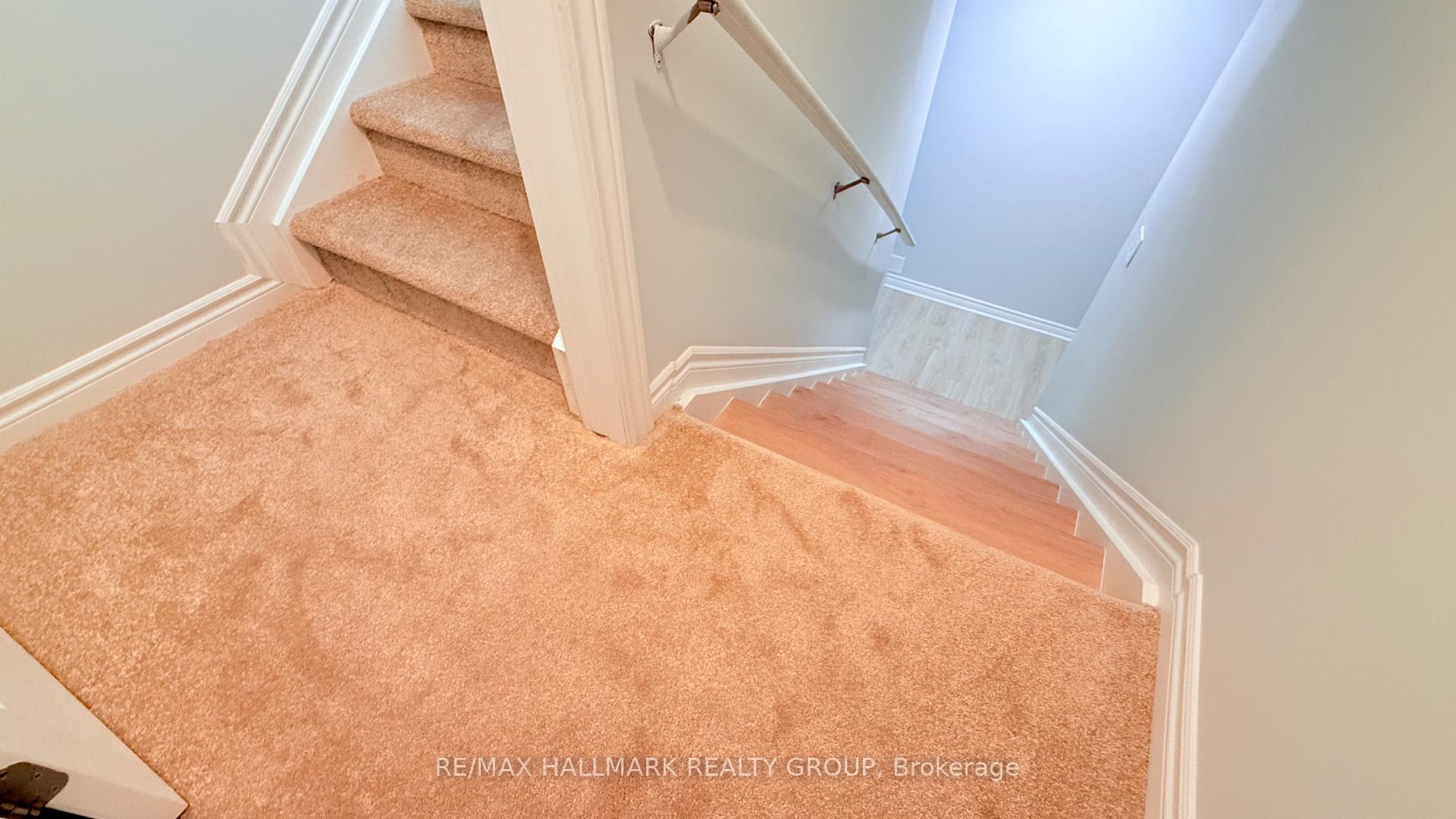 Photo 20 of 402 Edgevalley Court, Ottawa, Stittsville (North) — HOMEH