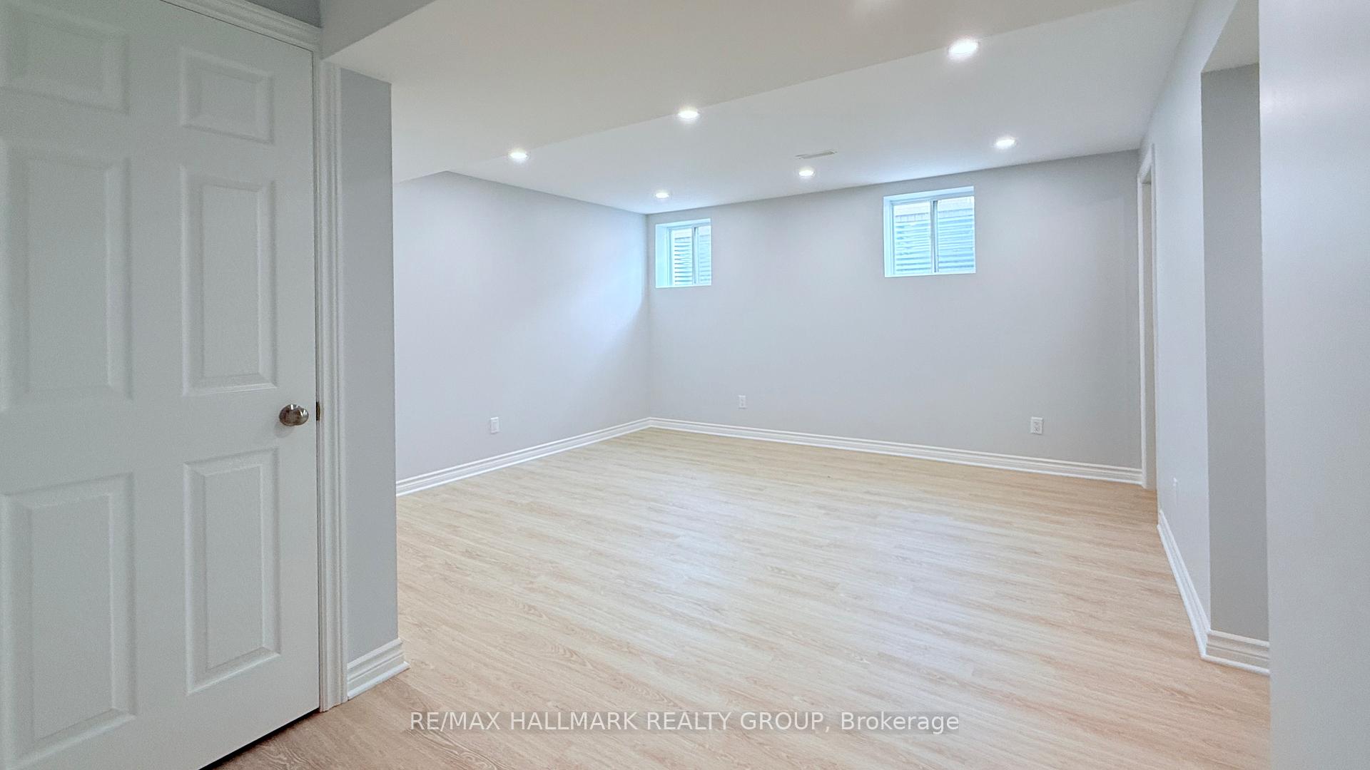 Photo 15 of 402 Edgevalley Court, Ottawa, Stittsville (North) — HOMEH