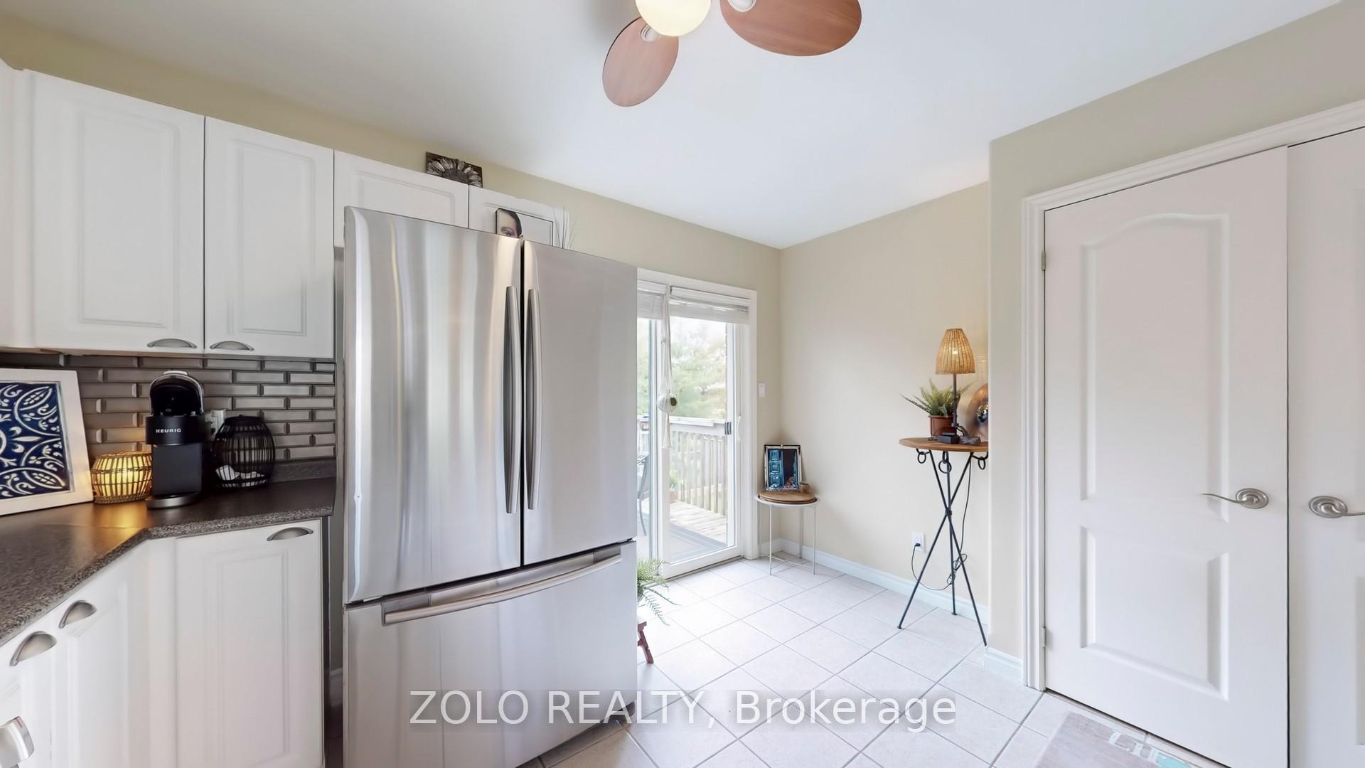 Photo 31 of 7 Golden Eagle Way, Barrie, Little Lake — HOMEH