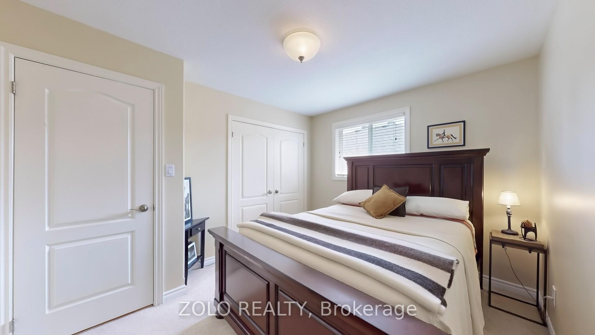 Photo 34 of 7 Golden Eagle Way, Barrie, Little Lake — HOMEH