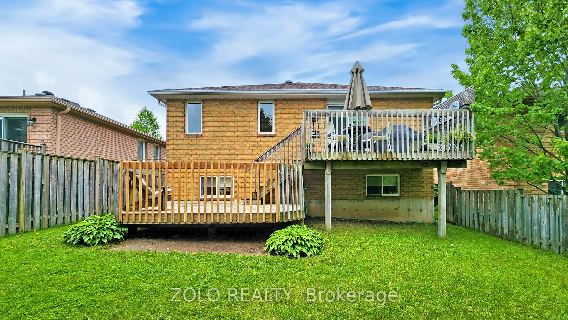 Photo 39 of 7 Golden Eagle Way, Barrie, Little Lake — HOMEH