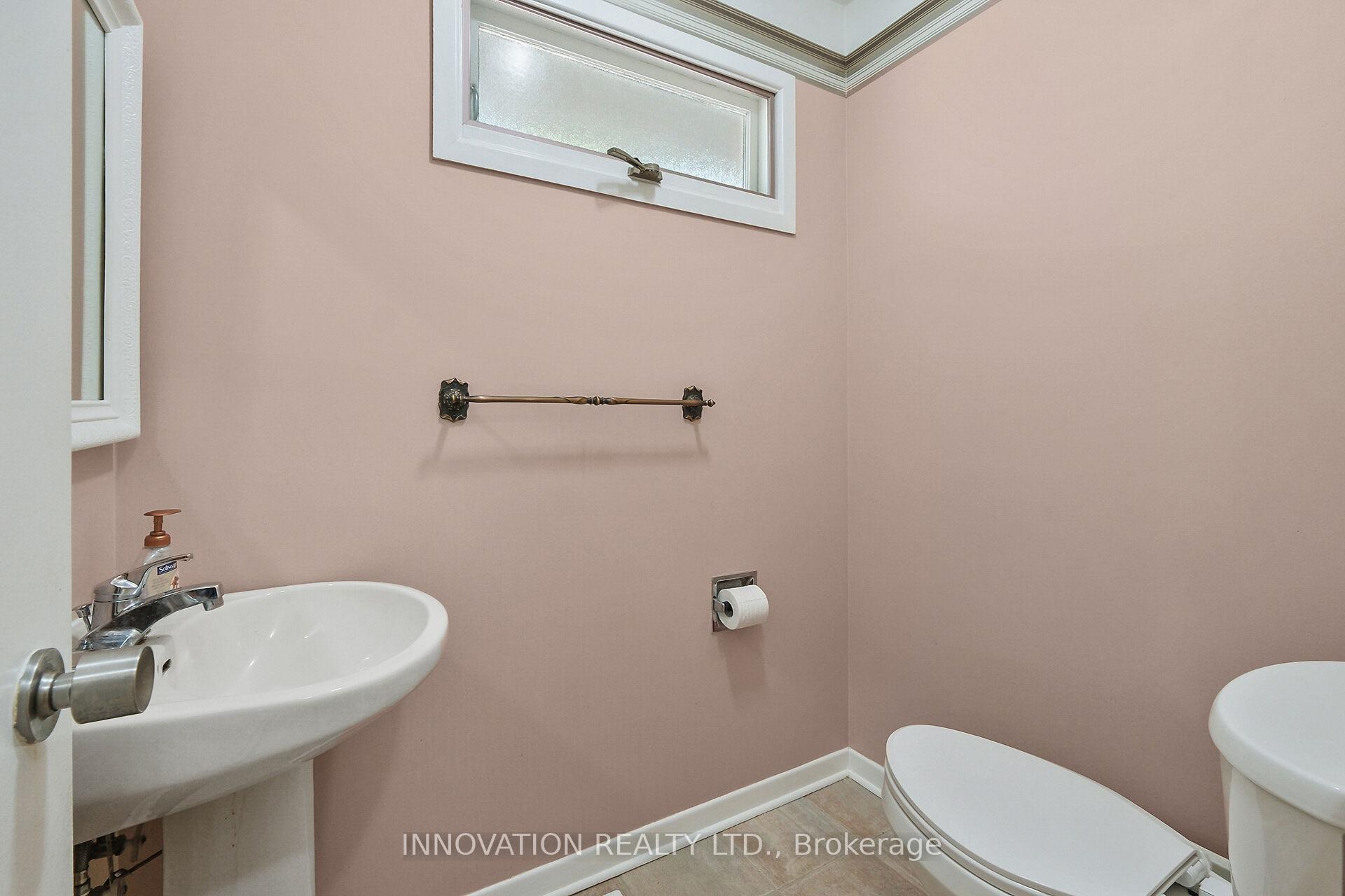 Photo 12 of 14 Chimo Drive, Ottawa, Kanata - Katimavik — HOMEH