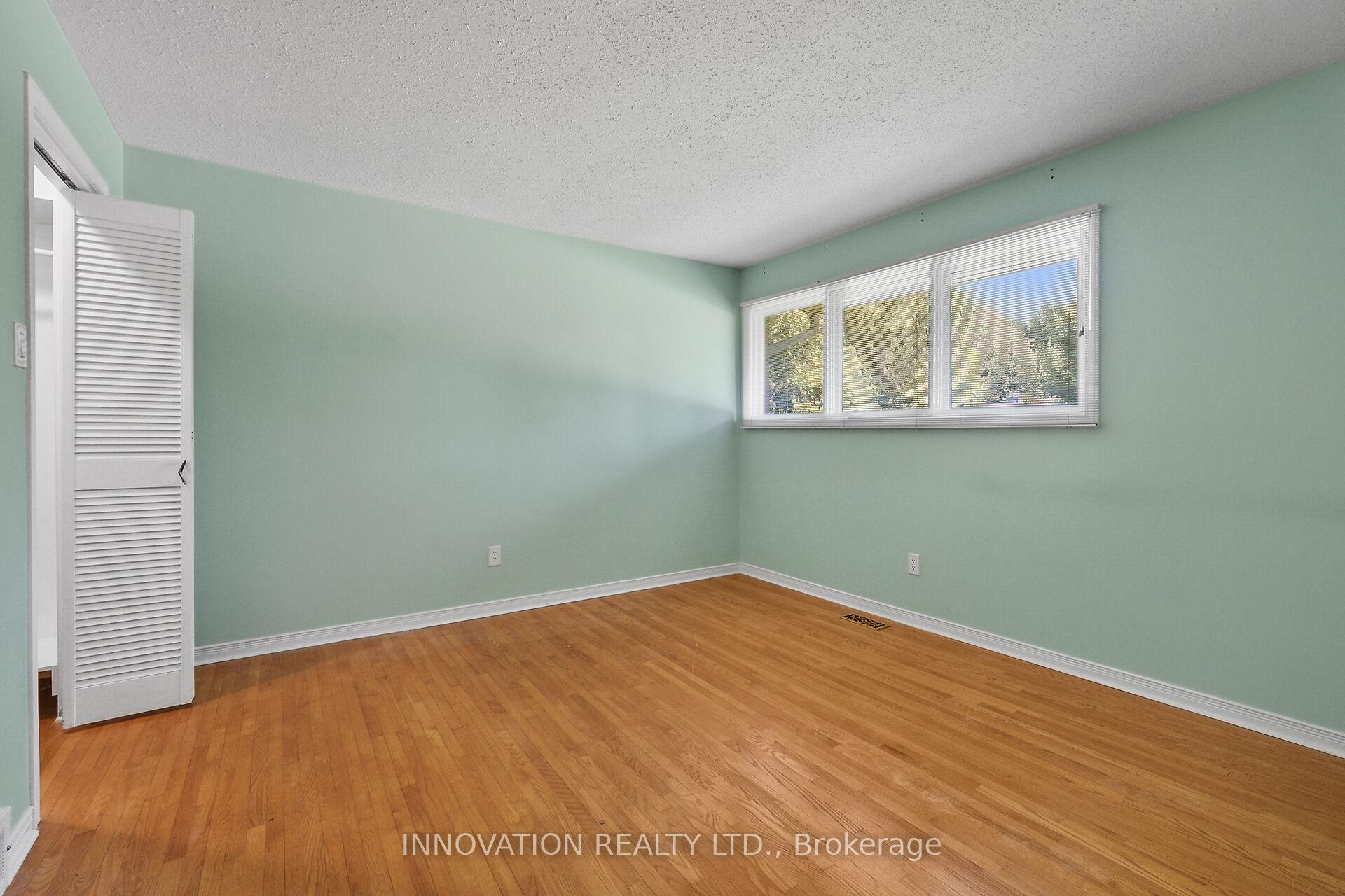 Photo 21 of 14 Chimo Drive, Ottawa, Kanata - Katimavik — HOMEH