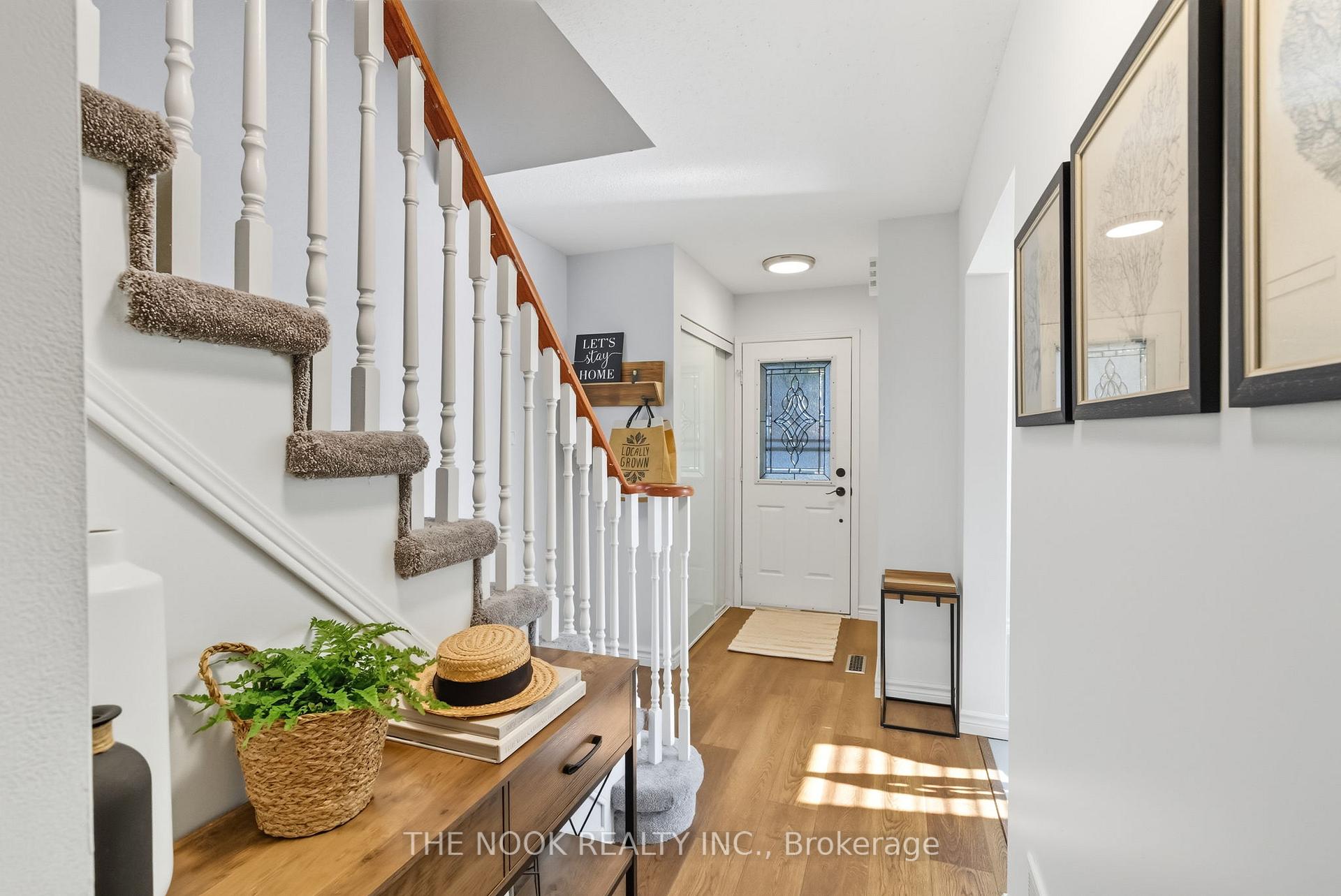 Photo 11 of 22 Wrenn Boulevard, Clarington, Bowmanville — HOMEH