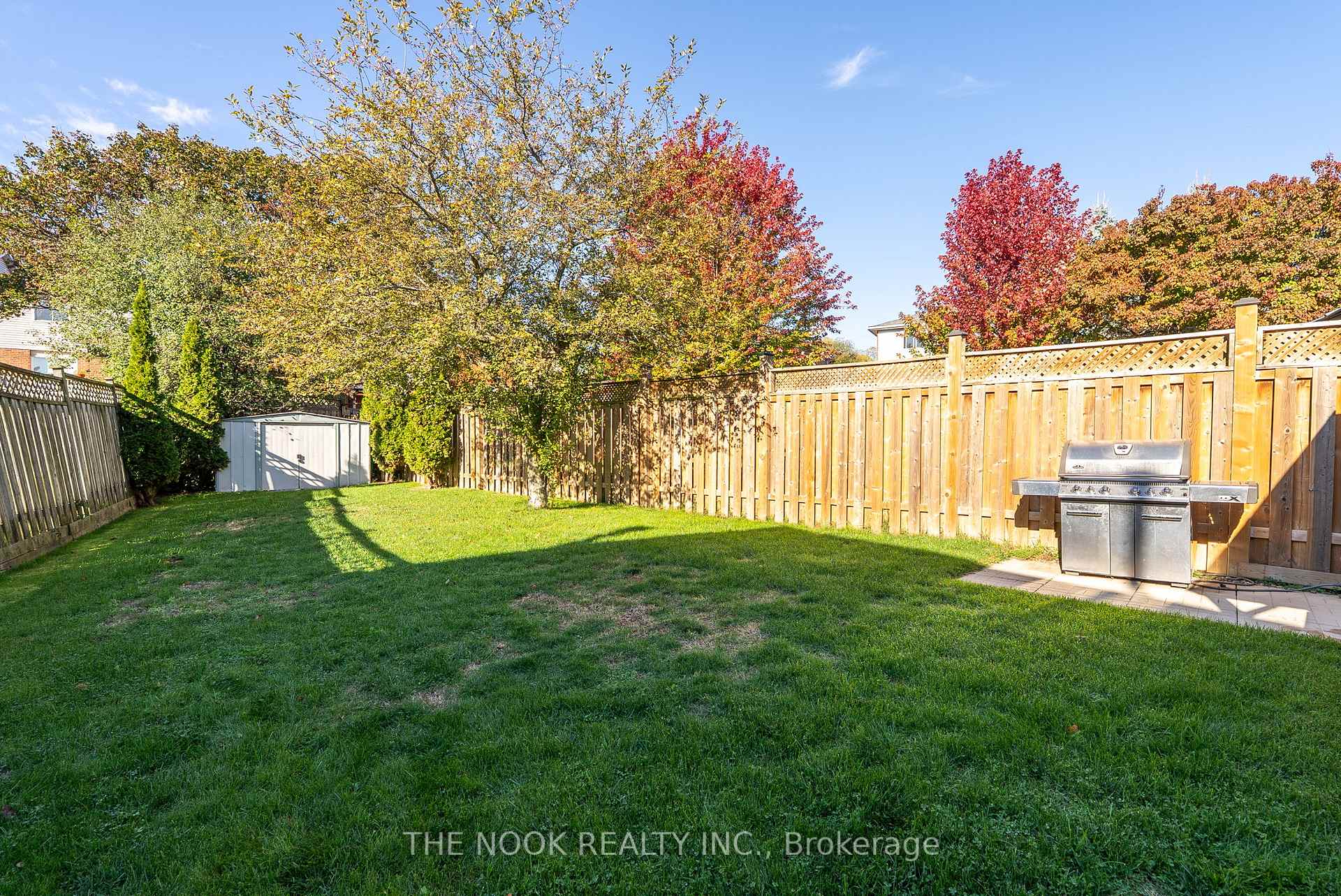 Photo 26 of 22 Wrenn Boulevard, Clarington, Bowmanville — HOMEH