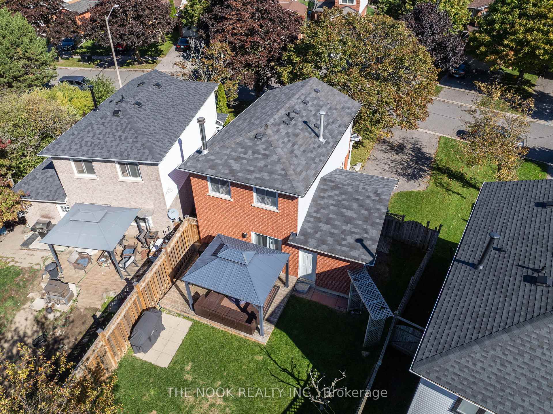 Photo 9 of 22 Wrenn Boulevard, Clarington, Bowmanville — HOMEH