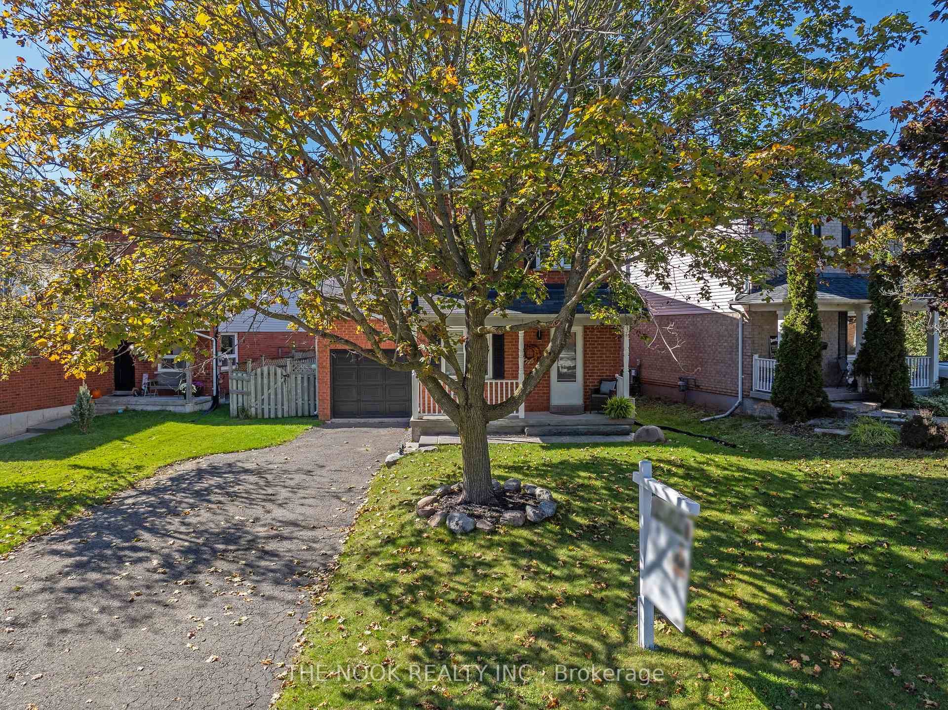 Photo 44 of 22 Wrenn Boulevard, Clarington, Bowmanville — HOMEH