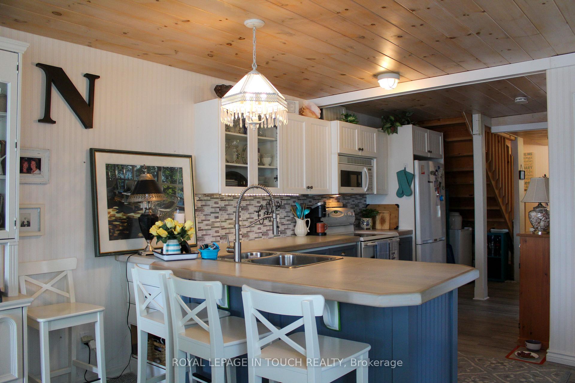 Photo 9 of 7698 Oak Point Road, Ramara, Rural Ramara — HOMEH