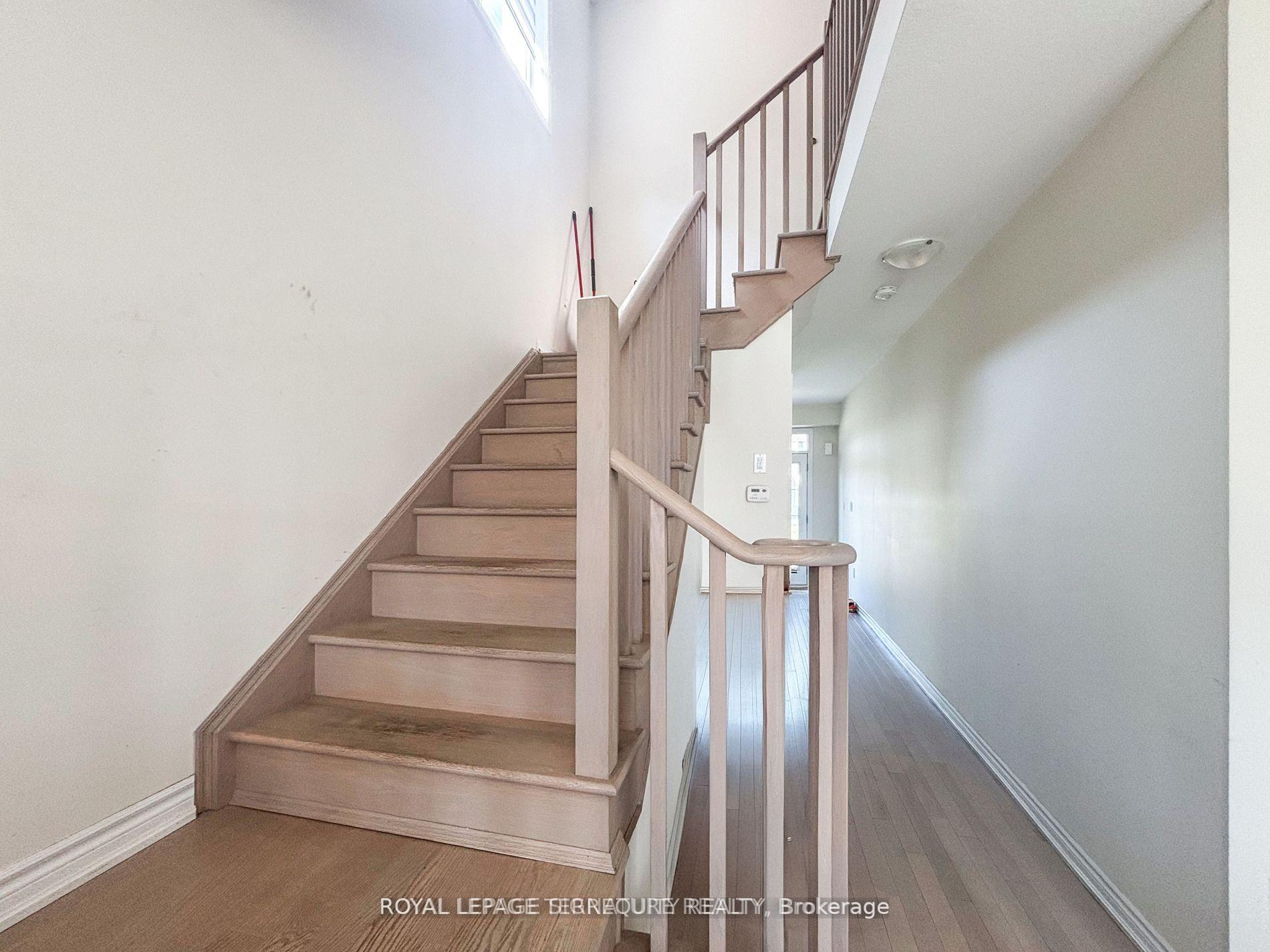Photo 2 of 361 Vanilla Trail, Thorold, Rolling Meadows — HOMEH