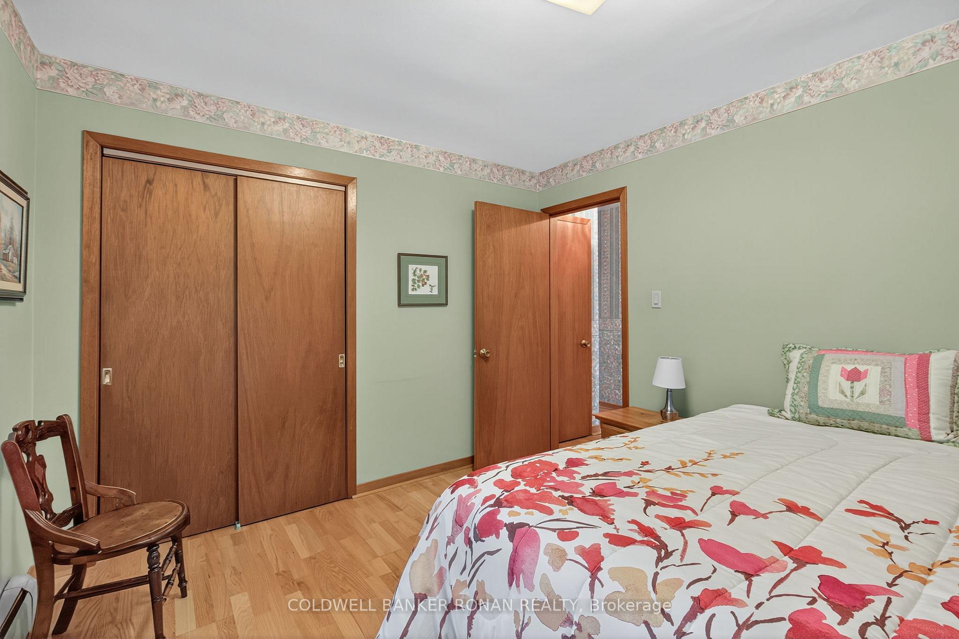 Photo 15 of 8 Douglas Drive, New Tecumseth, Alliston — HOMEH