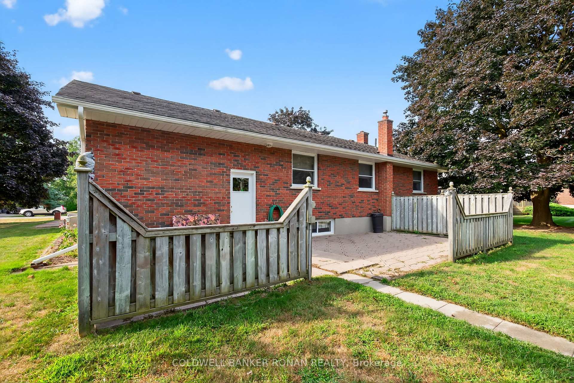 Photo 36 of 8 Douglas Drive, New Tecumseth, Alliston — HOMEH