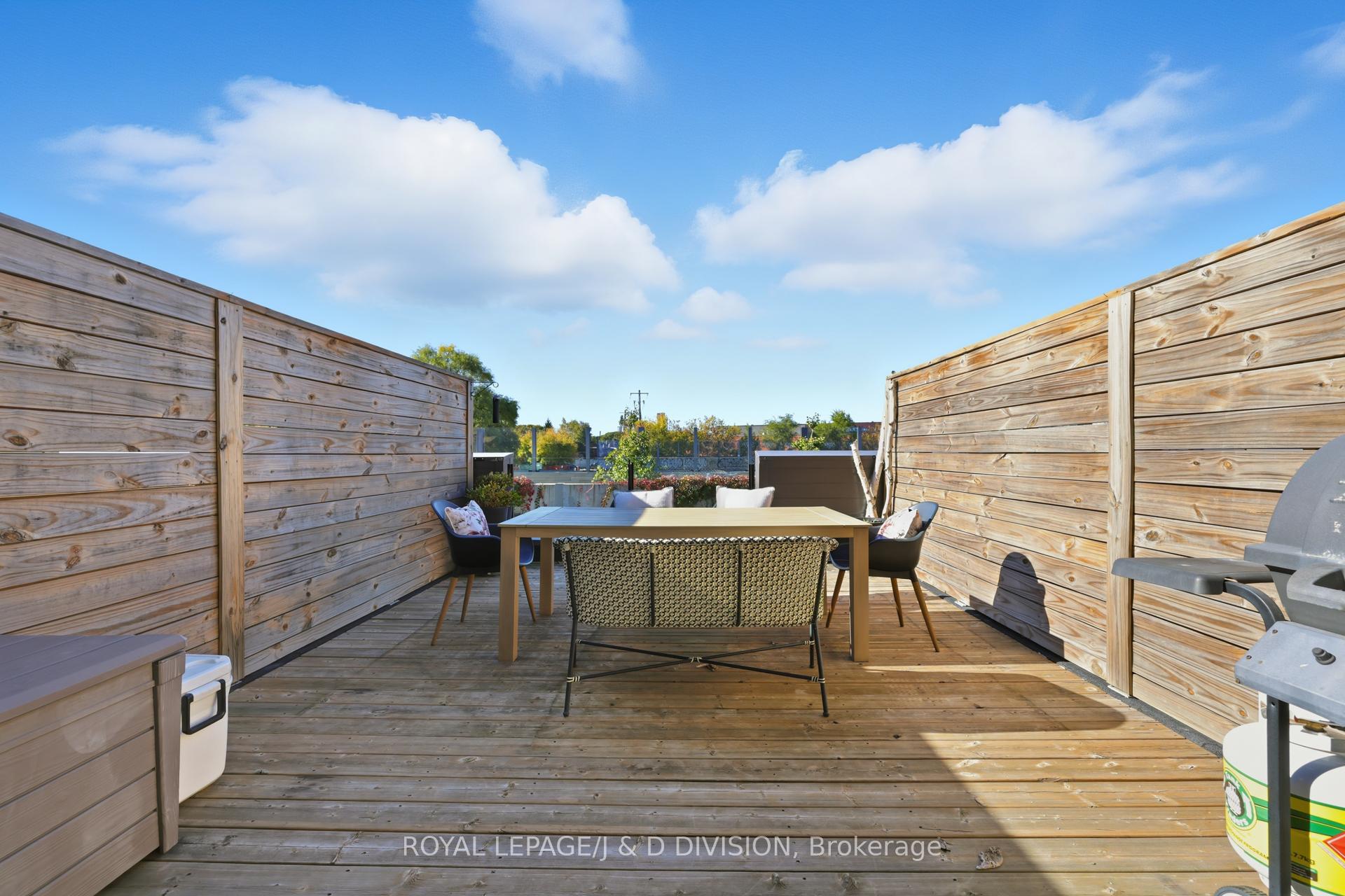 Photo 32 of 56 Perth Avenue, Toronto, Dufferin Grove — HOMEH
