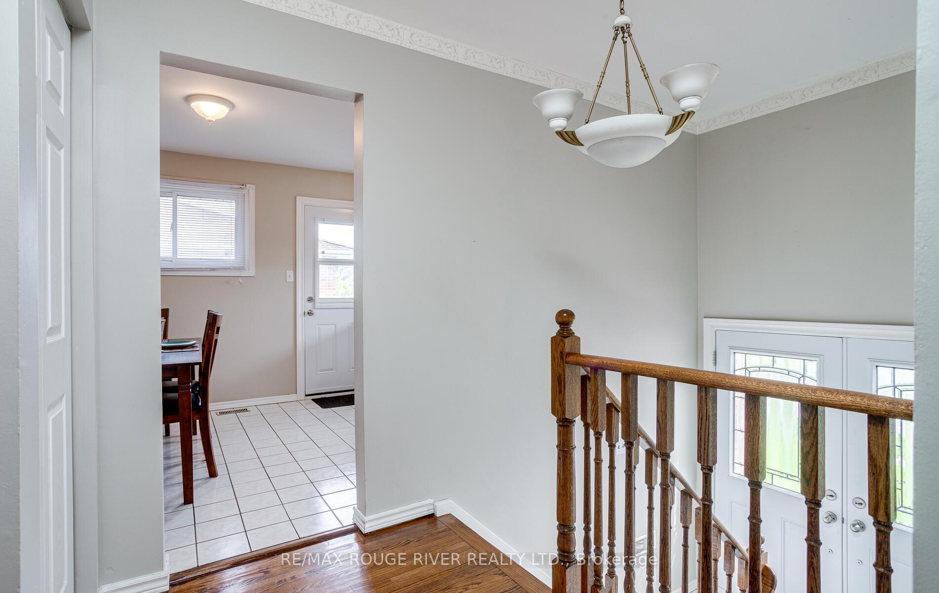 Photo 8 of 690 Central Park Boulevard N, Oshawa, Centennial — HOMEH