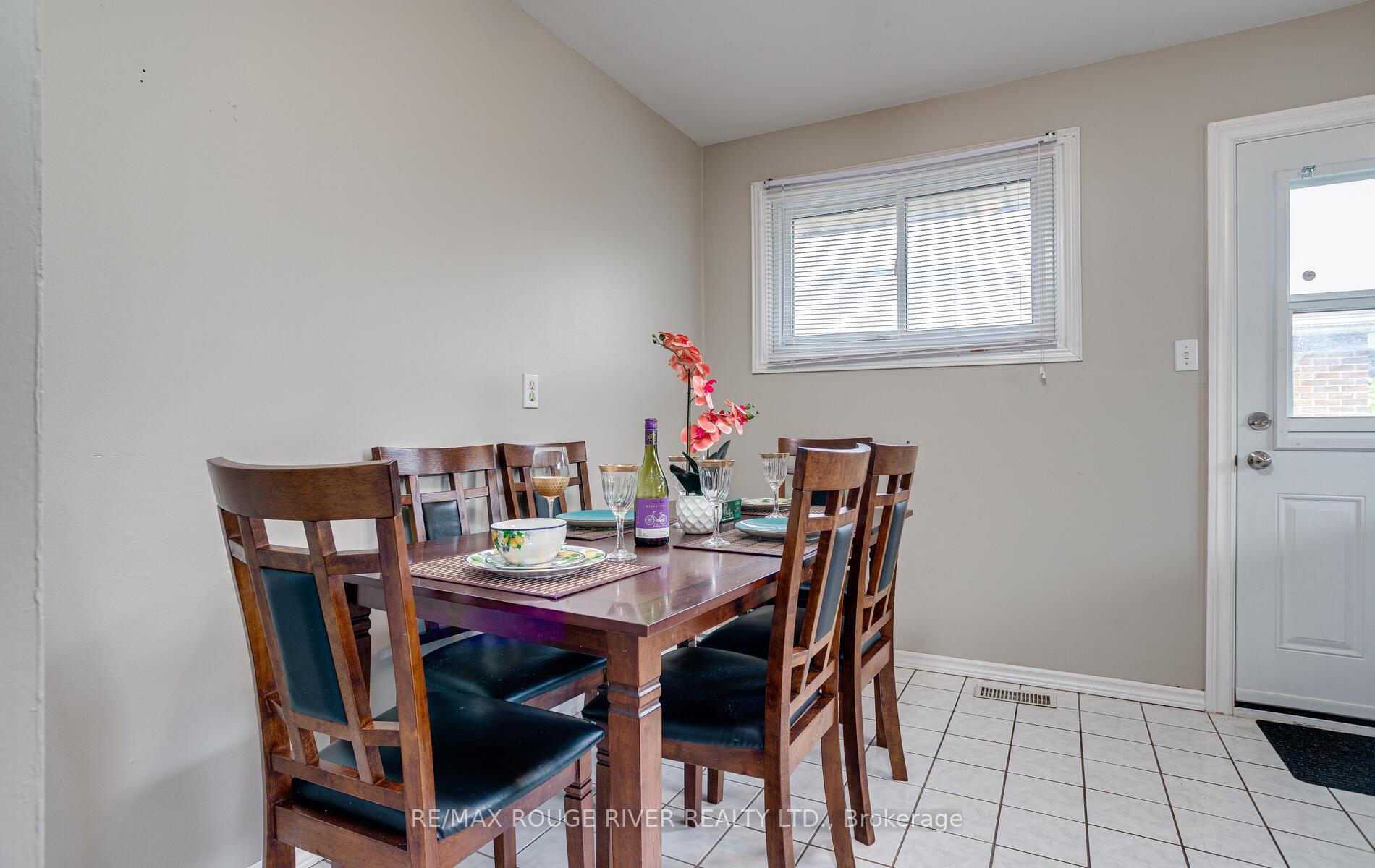 Photo 20 of 690 Central Park Boulevard N, Oshawa, Centennial — HOMEH