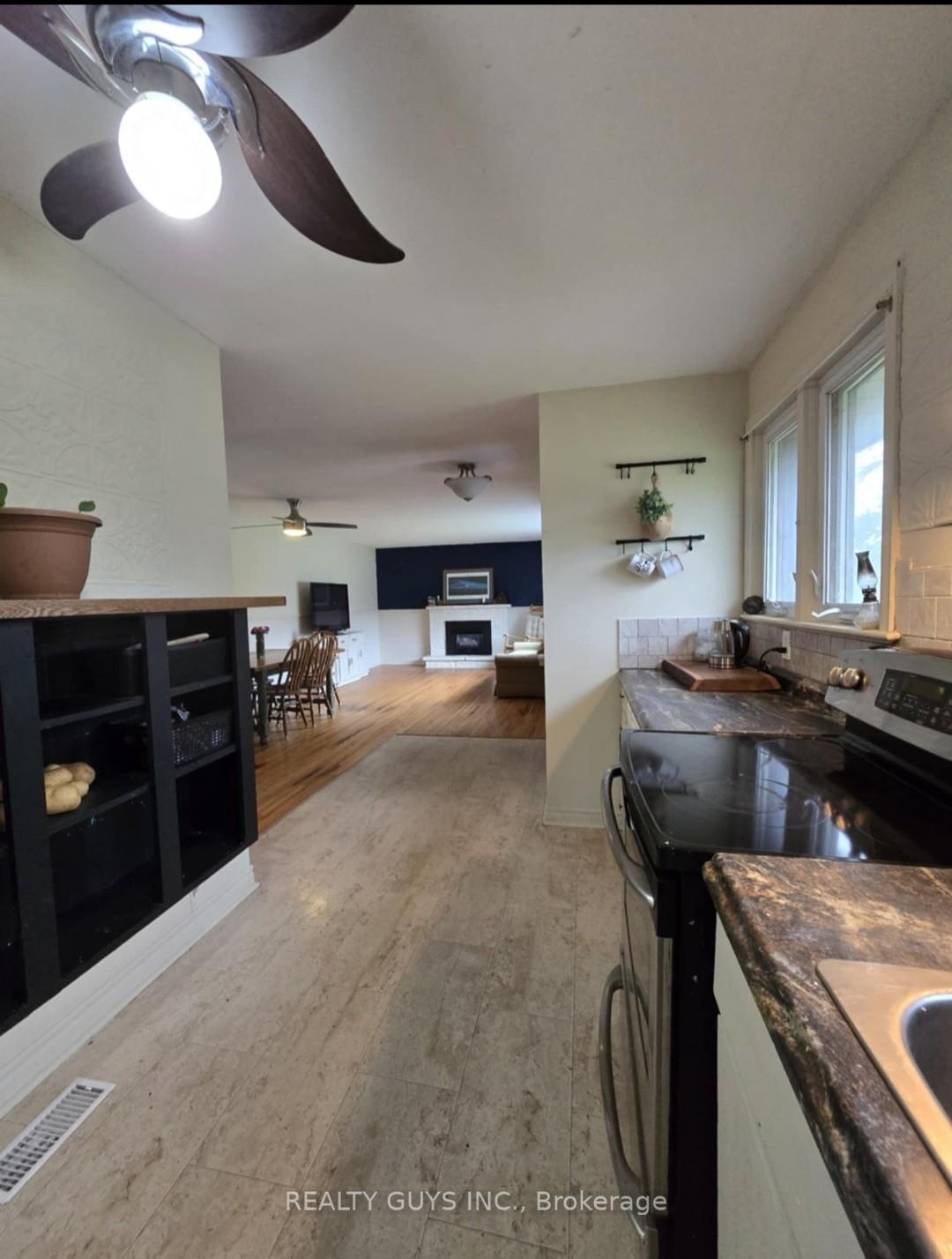 Photo 17 of 650 Crawford Drive, Peterborough, Otonabee Ward 1 — HOMEH