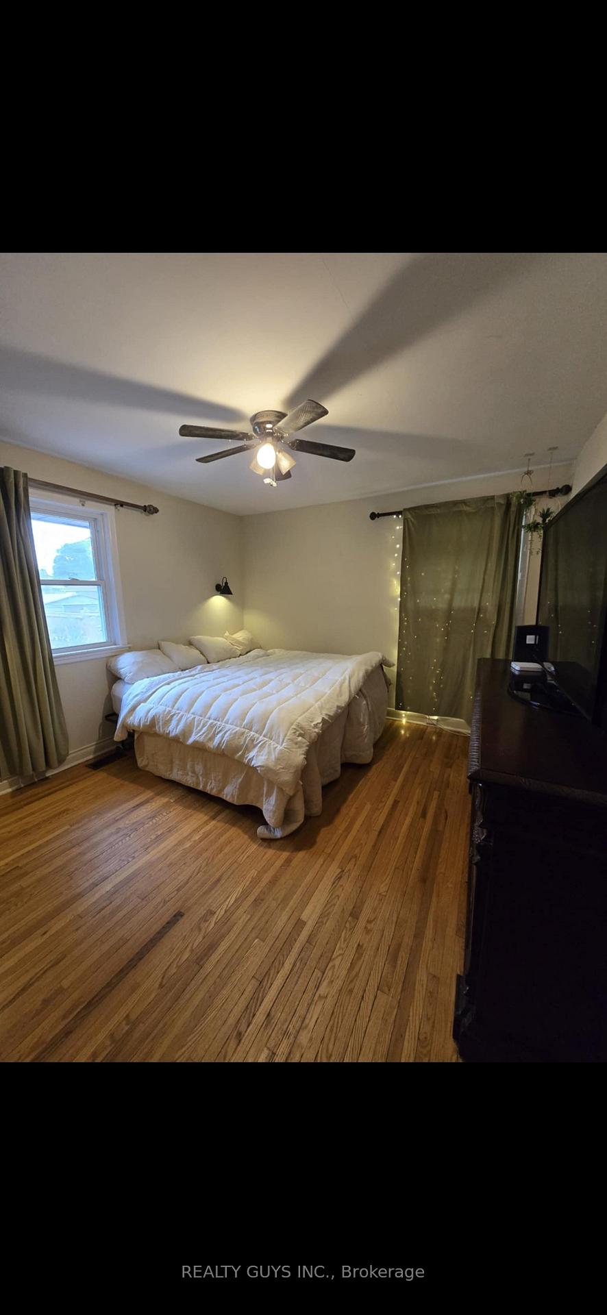 Photo 5 of 650 Crawford Drive, Peterborough, Otonabee Ward 1 — HOMEH