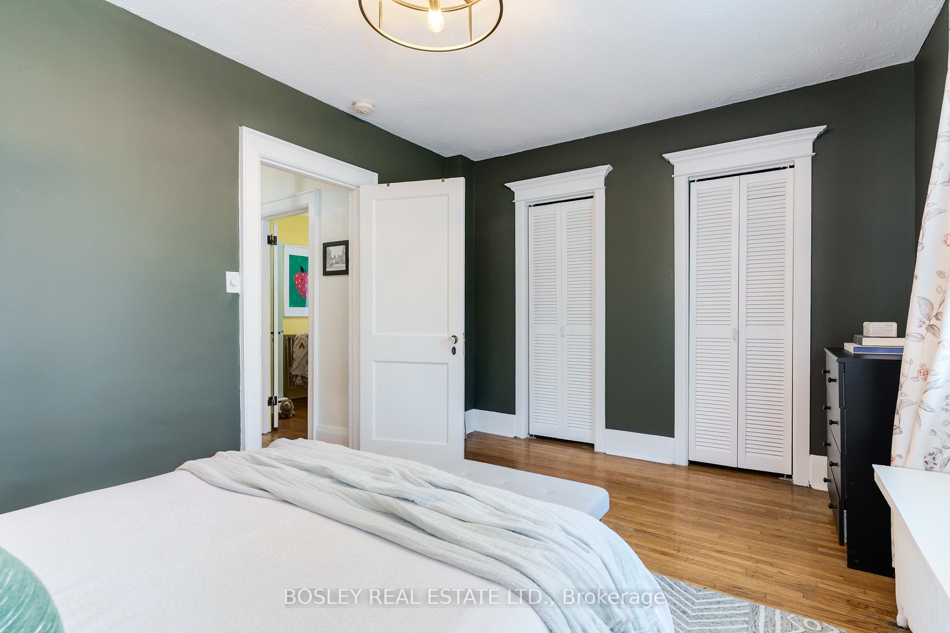 Photo 36 of 43 Eastwood Road, Toronto, Woodbine Corridor — HOMEH