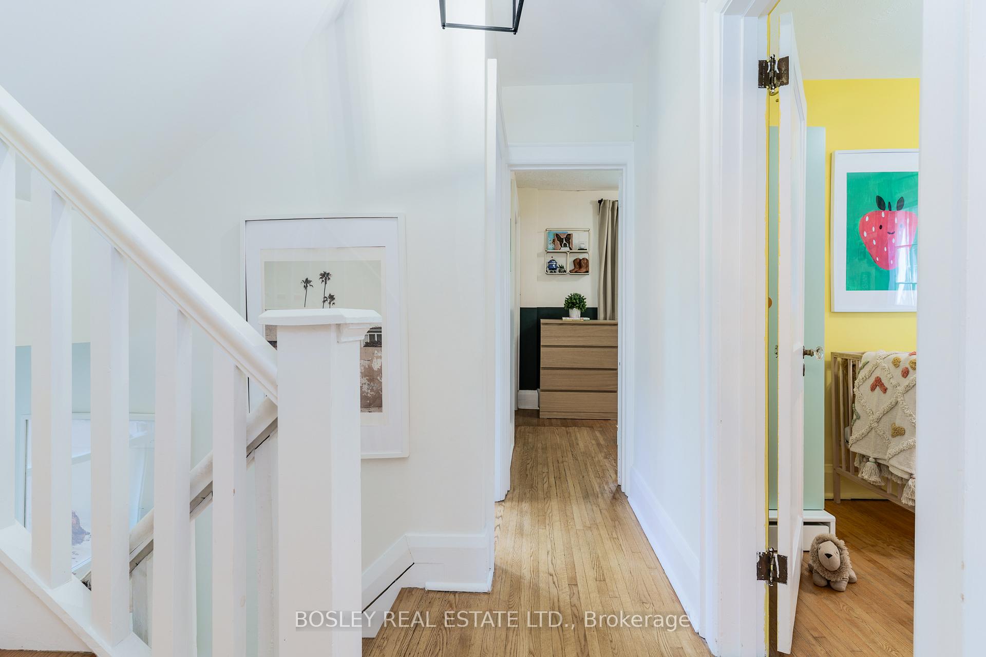 Photo 34 of 43 Eastwood Road, Toronto, Woodbine Corridor — HOMEH