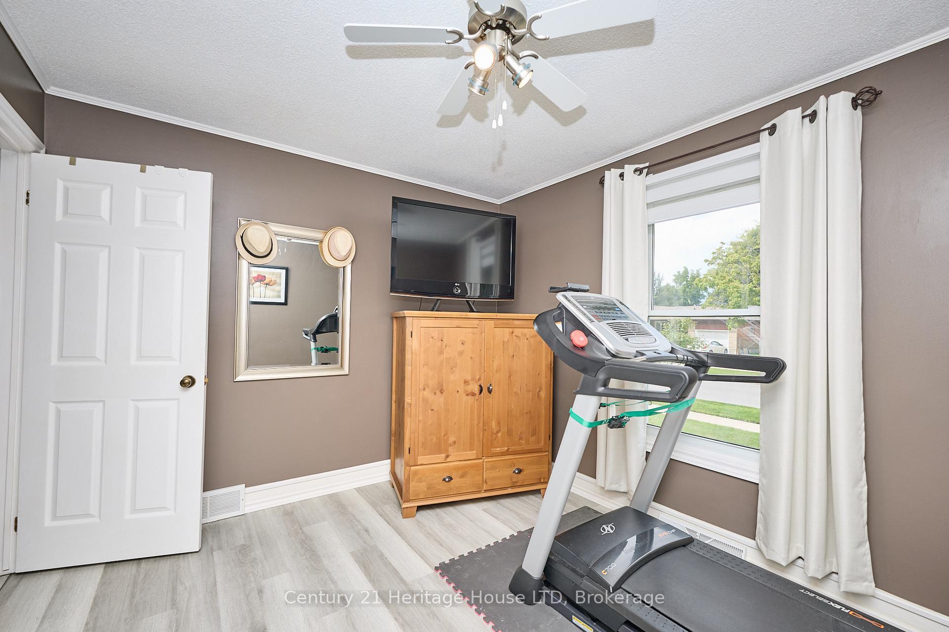 Photo 17 of 48 Loyalist Drive, Welland, Prince Charles — HOMEH