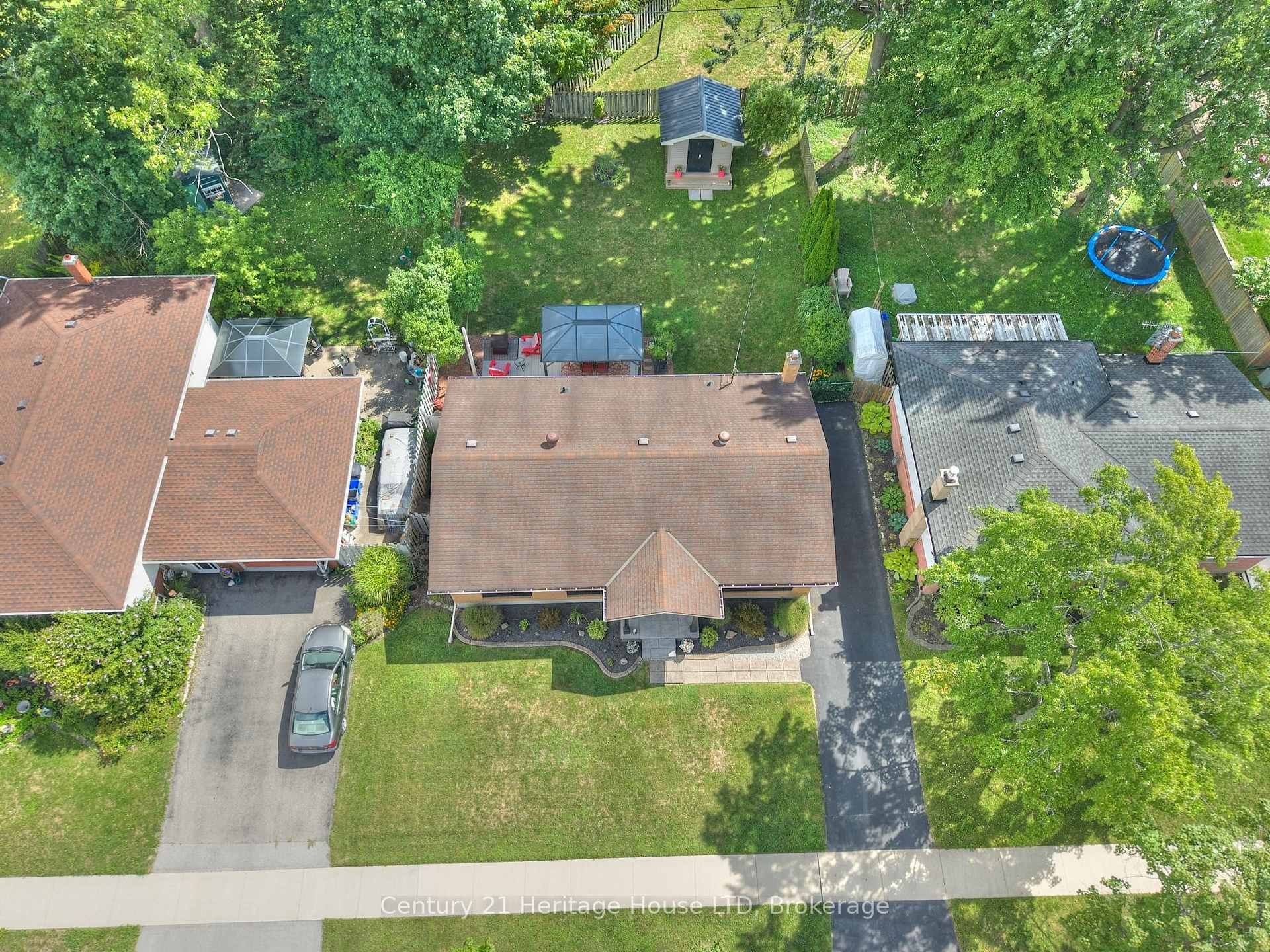 Photo 30 of 48 Loyalist Drive, Welland, Prince Charles — HOMEH