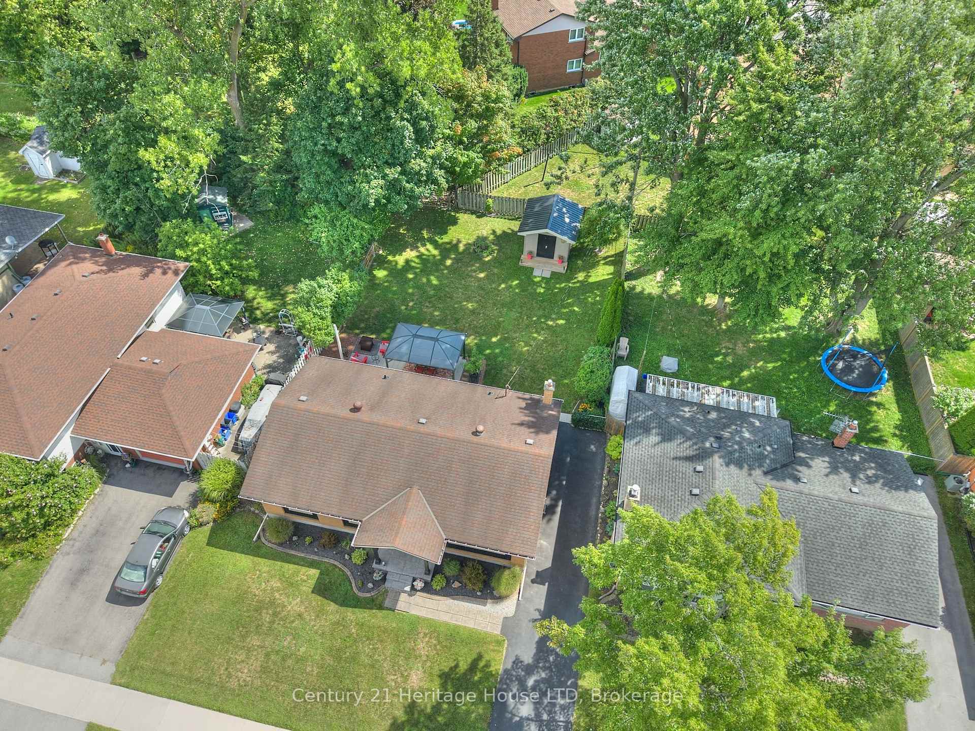 Photo 28 of 48 Loyalist Drive, Welland, Prince Charles — HOMEH