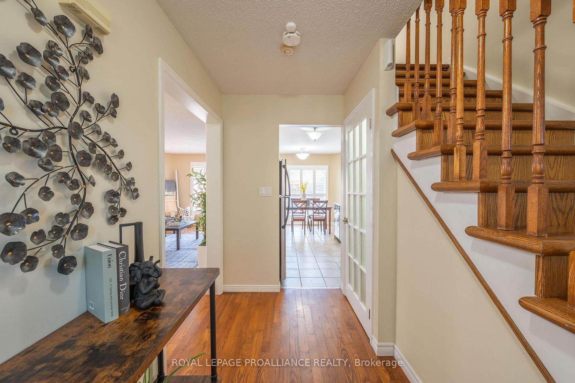 Photo 14 of 7 Fieldcrest Avenue, Clarington, Courtice — HOMEH