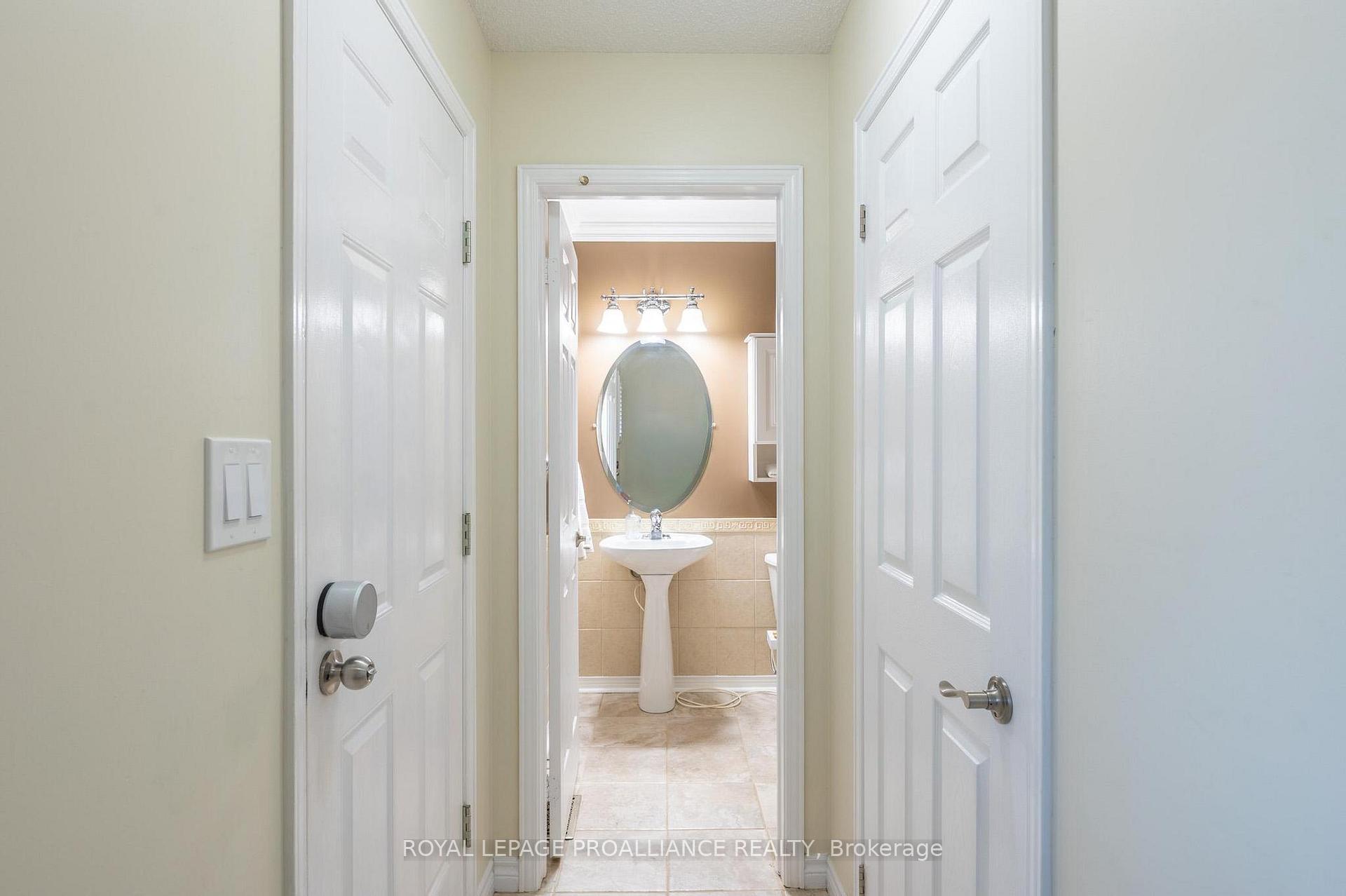 Photo 11 of 7 Fieldcrest Avenue, Clarington, Courtice — HOMEH