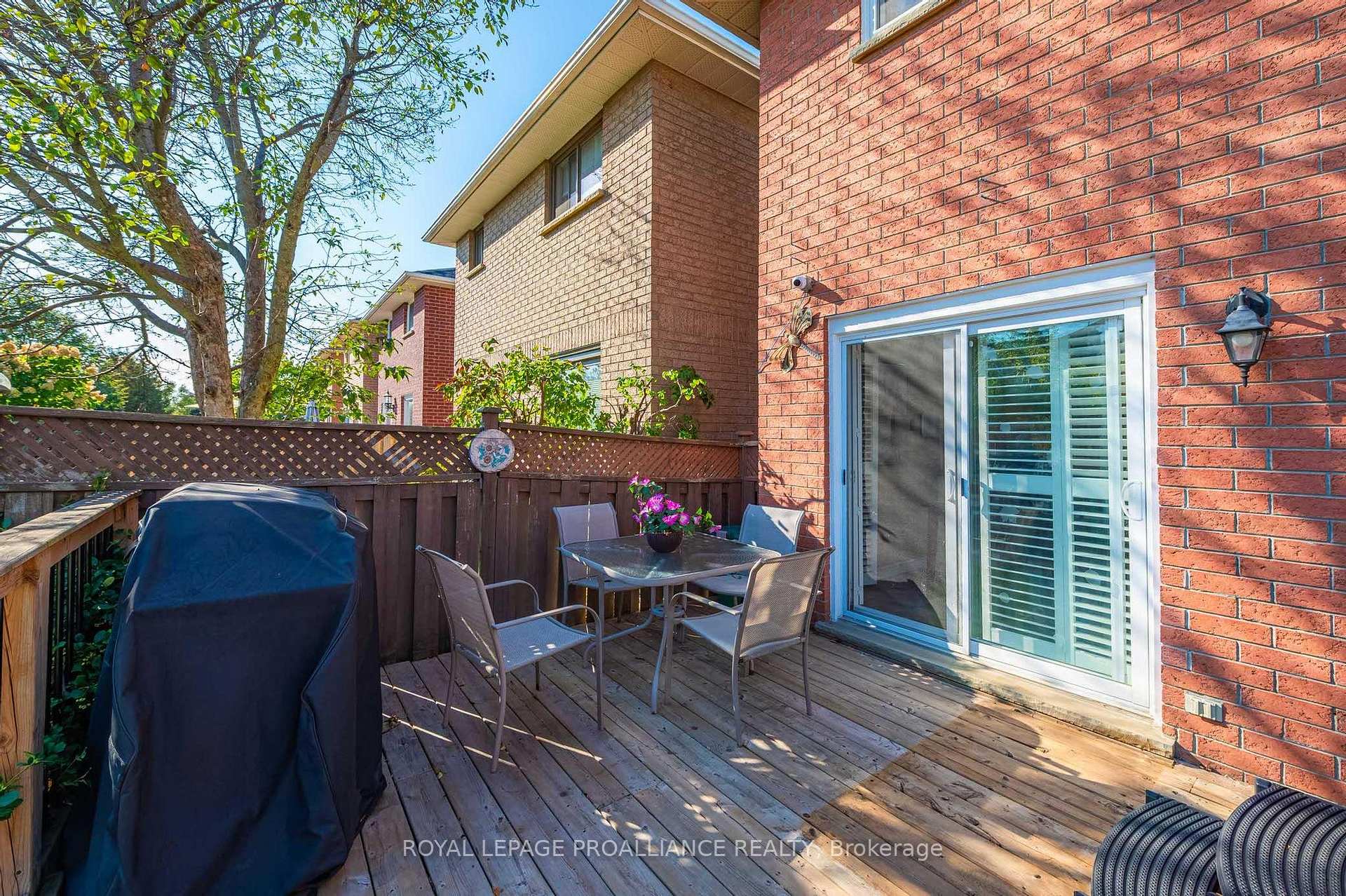 Photo 24 of 7 Fieldcrest Avenue, Clarington, Courtice — HOMEH